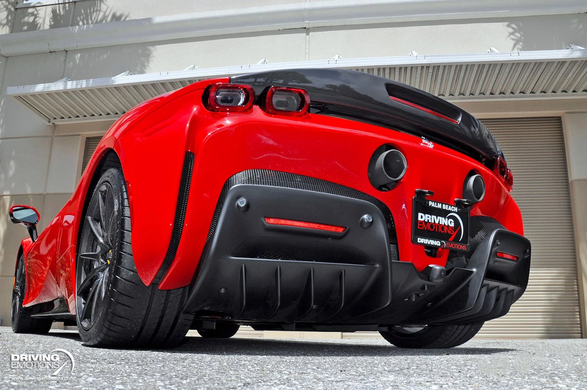 mph069_3672459147_860_p70_l_2f943bc5b3