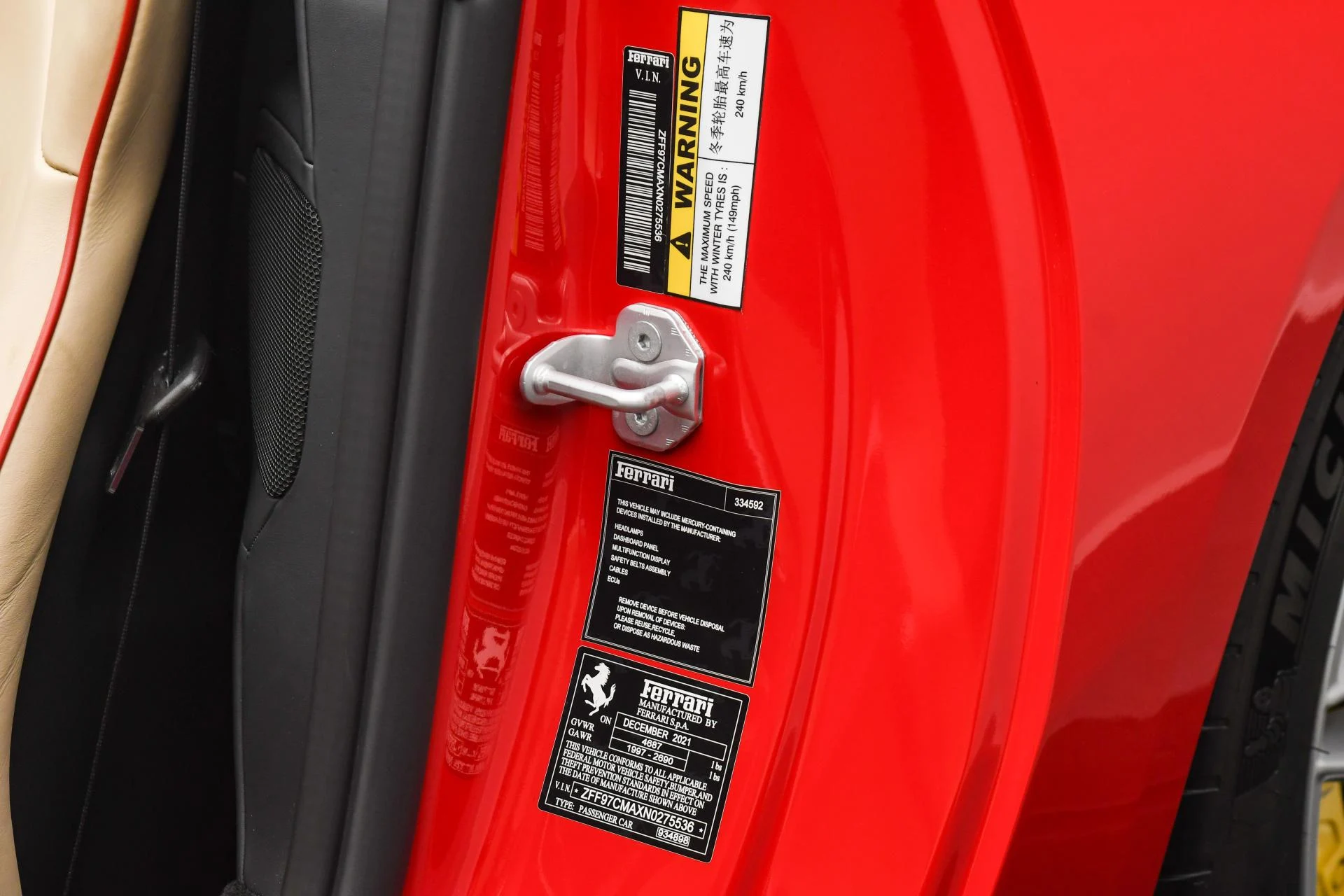 mph069_3777113633_Used_2022_Ferrari_812_GTS_1752652255_539fce6263
