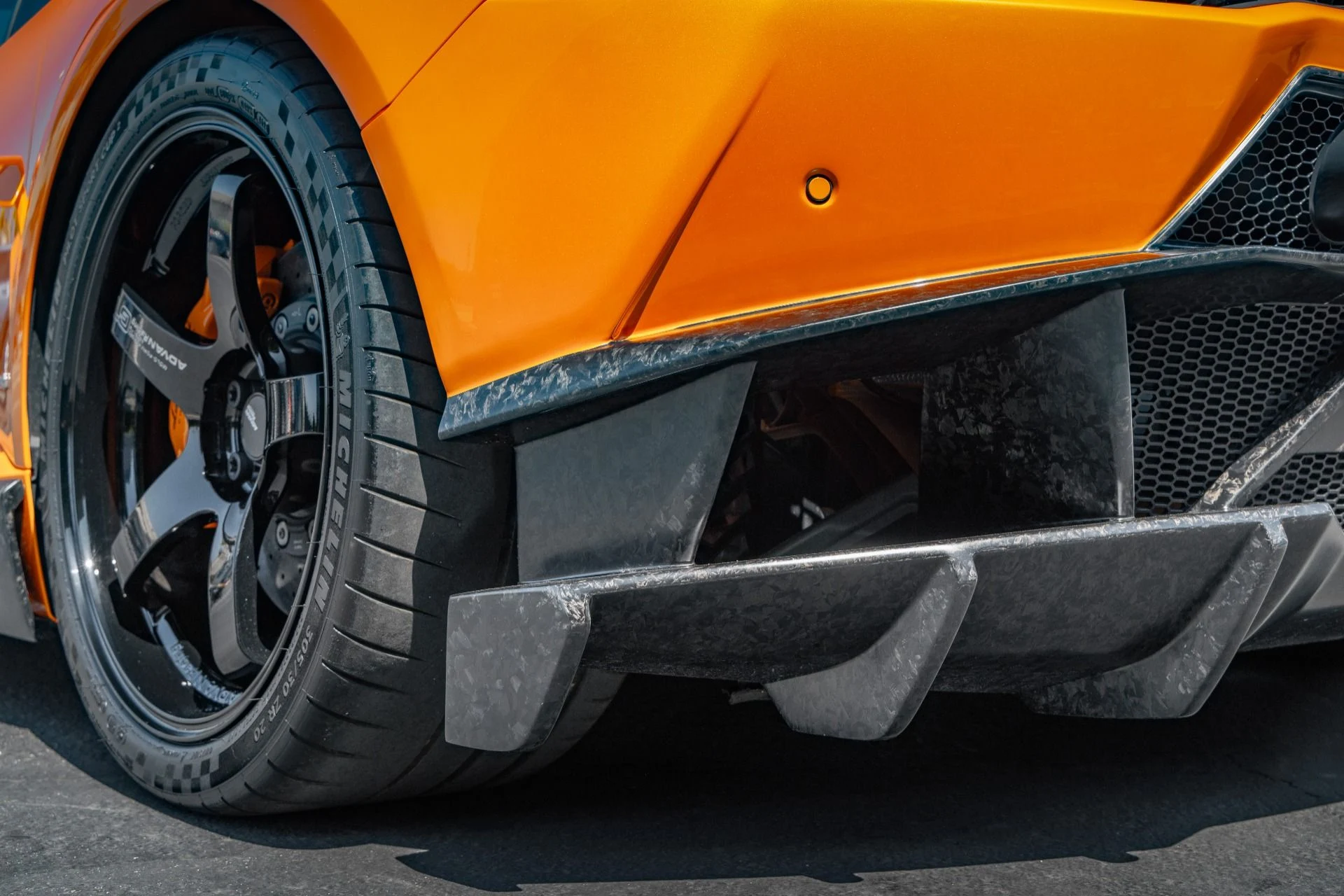 mph069_3793187914_Used_2015_Lamborghini_Huracan_VF_Supercharger_LP_610_4_1760479493_3db1a72eab