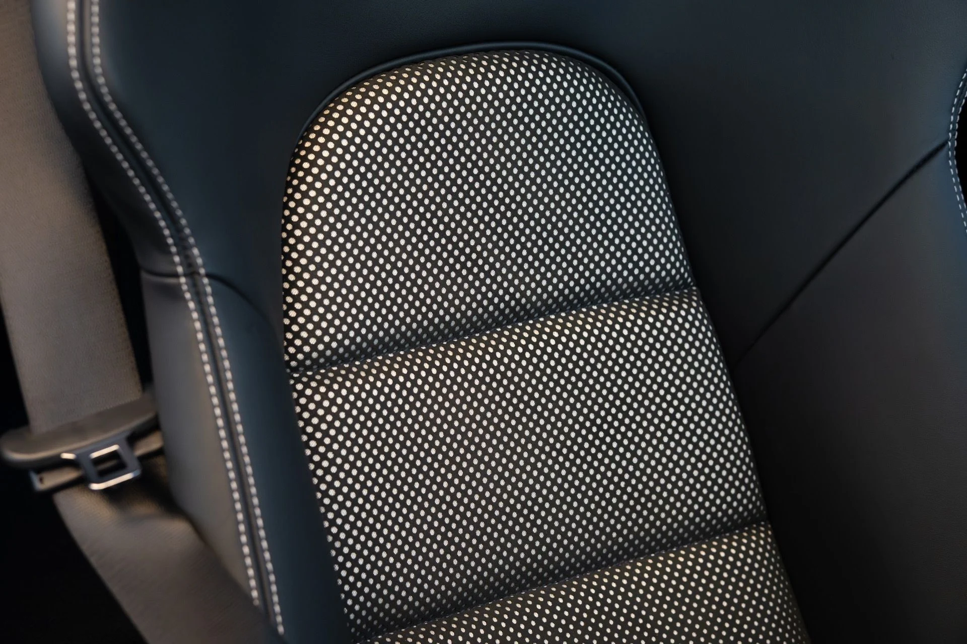 mph069_3804767557_Used_2025_Porsche_911_GT_3_RS_1770101342_de9af26ad1