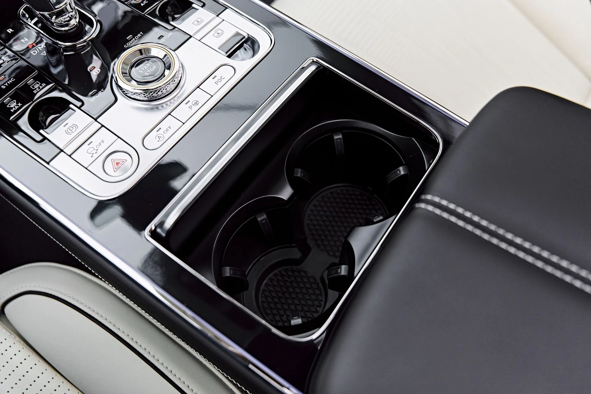 mph069_3849551451_Used_2022_Bentley_Flying_Spur_W12_1786226266_fea5f0c445