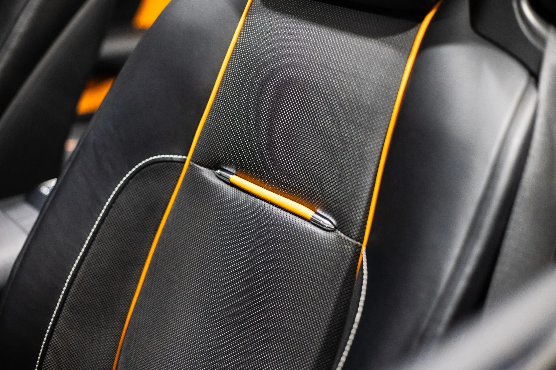 mph069_3876569849_Used_2018_Rolls_Royce_Dawn_1_of_1_Bespoke_Special_Order_Black_Badge_1773760380_5aeaf1aade