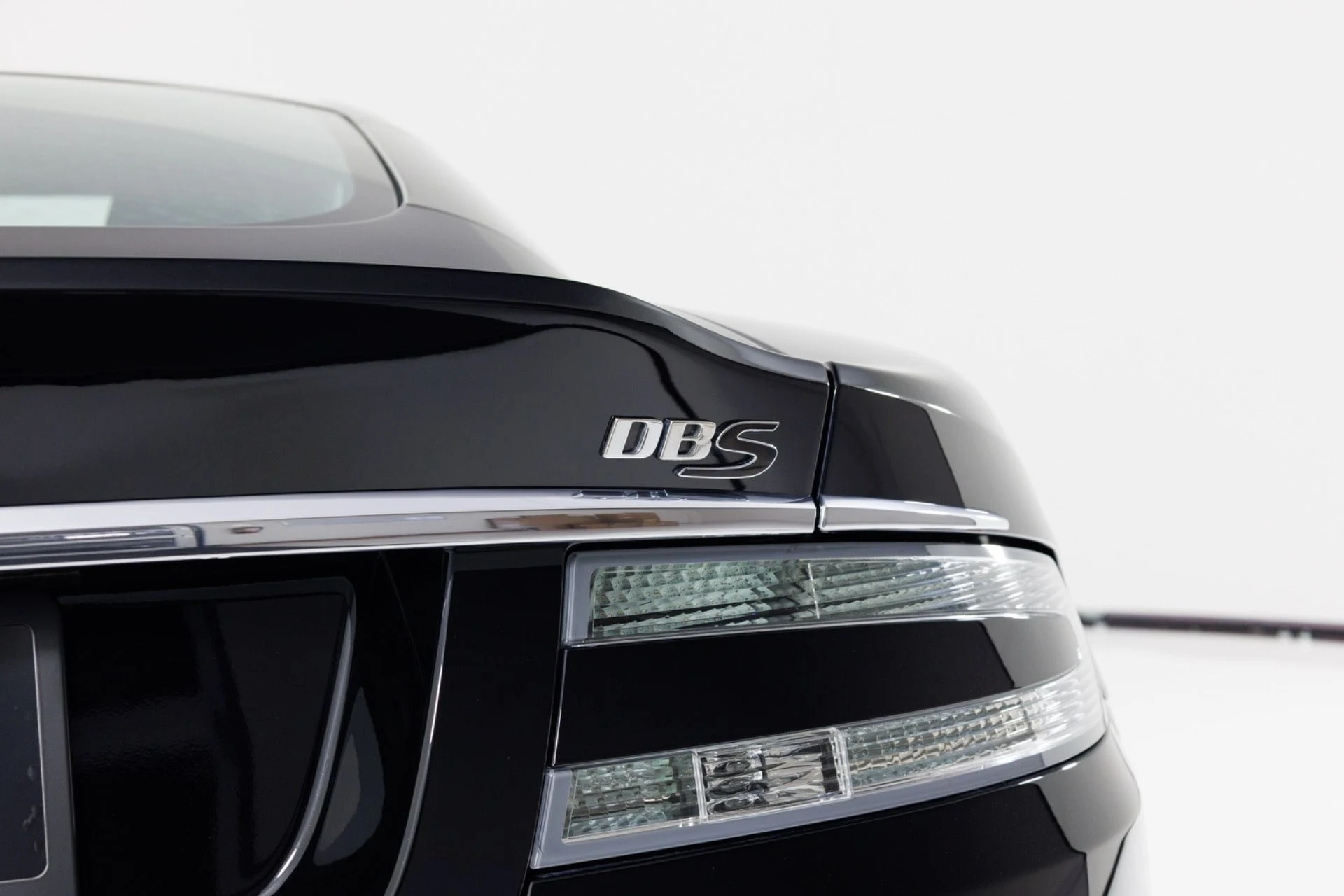 mph069_3973092656_Used_2009_Aston_Martin_DBS_1778627783_a446f3866b