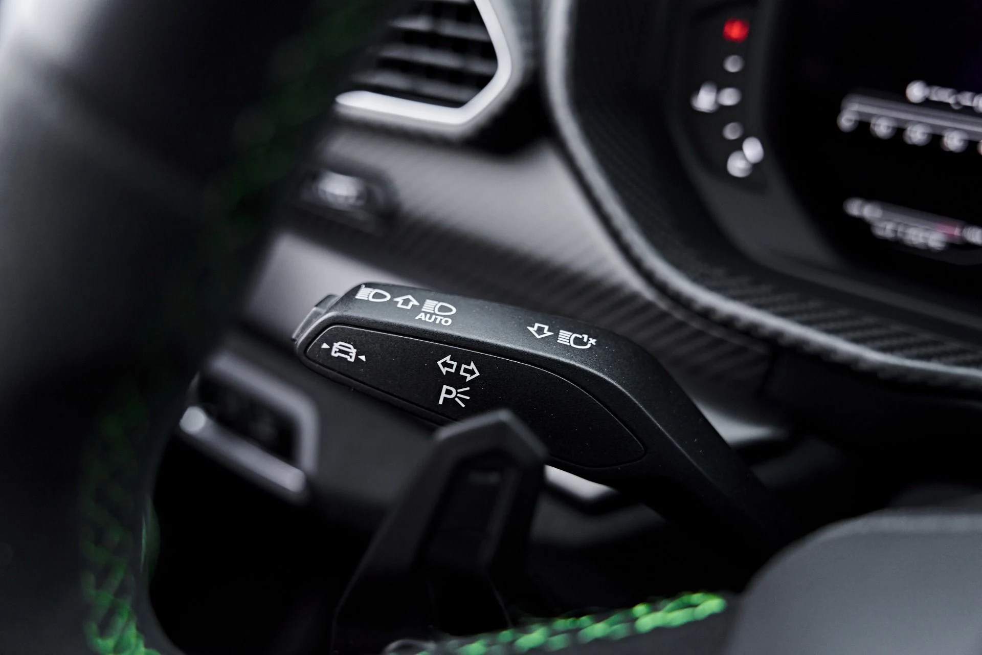mph069_4016893243_Used_2023_Lamborghini_Urus_Performante_1790376367_c1bd42b239