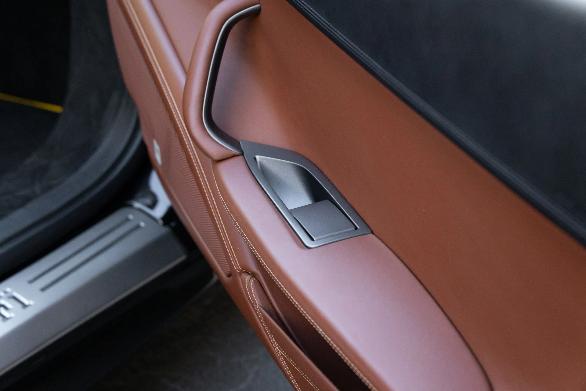 mph069_4024596117_Used_2013_Ferrari_458_Italia_1773252812_000fee53d2