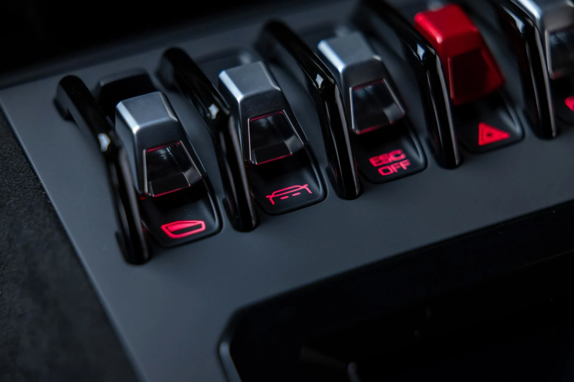 mph069_4070680658_Used_2024_Lamborghini_Huracan_Sterrato_1765391926_a7acec37b2