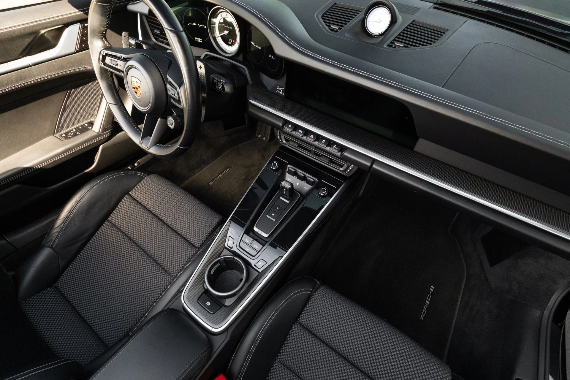 mph069_409244690_Used_2021_Porsche_911_Turbo_S_Cabriolet_1770146418_7f08413bd5