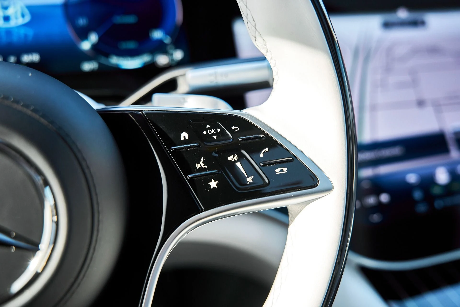 mph069_4161523719_Used_2024_Mercedes_Benz_EQS_Maybach_EQS_680_1766455973_ccd6489669