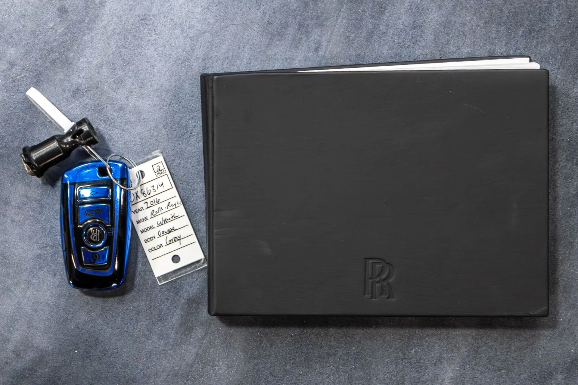 mph069_4164283404_Used_2016_Rolls_Royce_Wraith_1765322515_27d2473cba