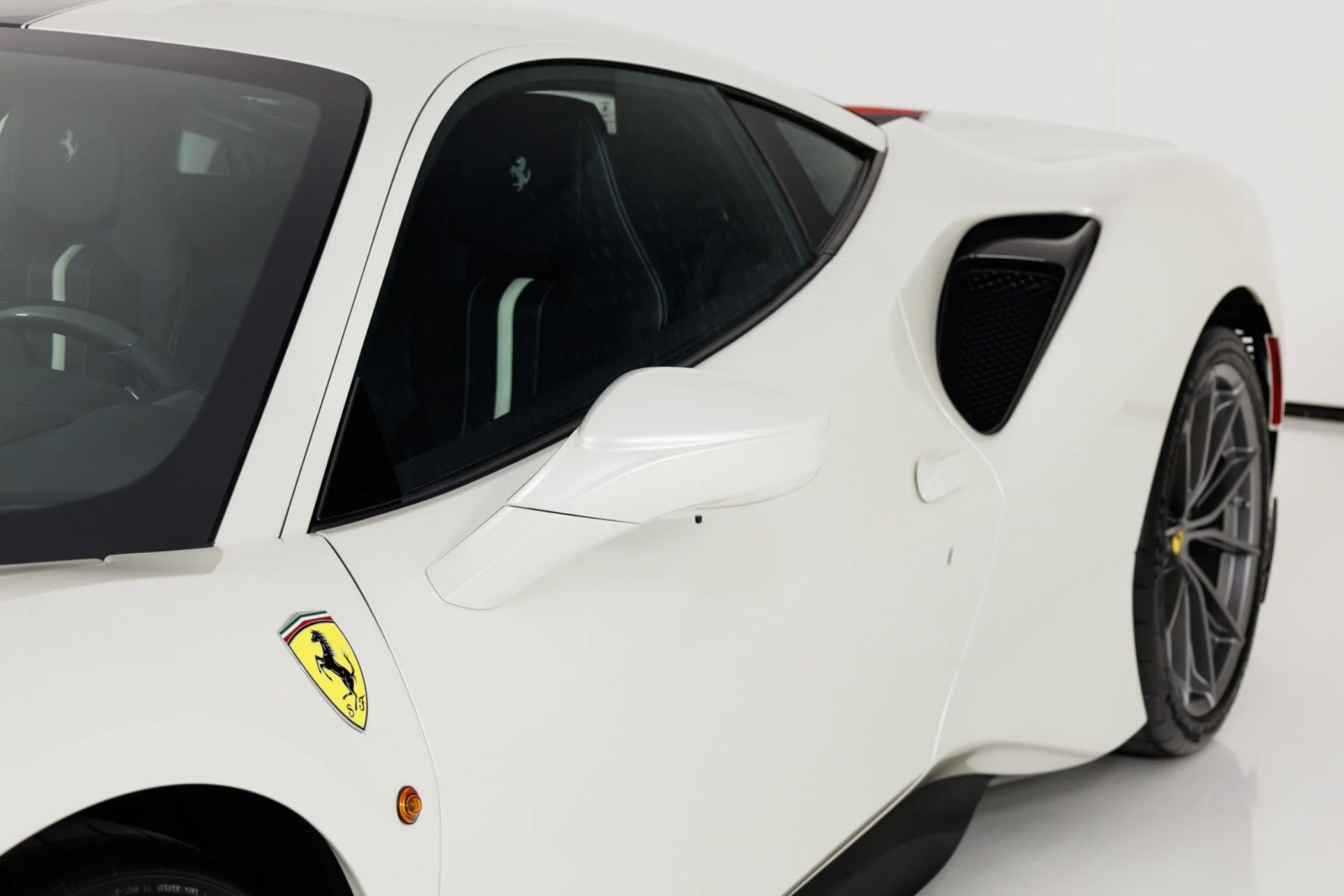 mph069_4165520018_Used_2020_Ferrari_488_Pista_1791475678_f507b1ead1