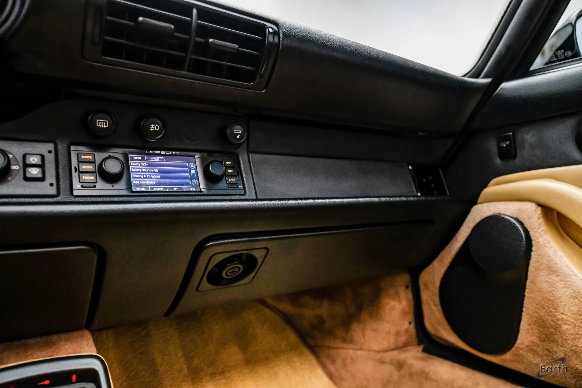 mph069_4203116704_aa407f24496c97da9fb0e2f9cf76eb51x_fc391738e4