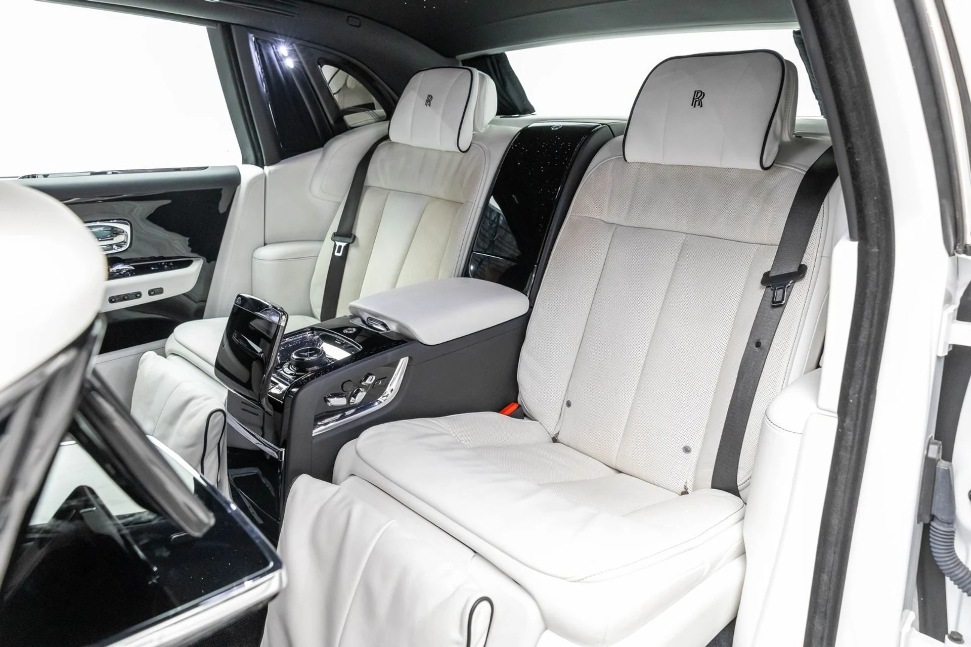 mph069_4229726205_70_57f3bf9b62