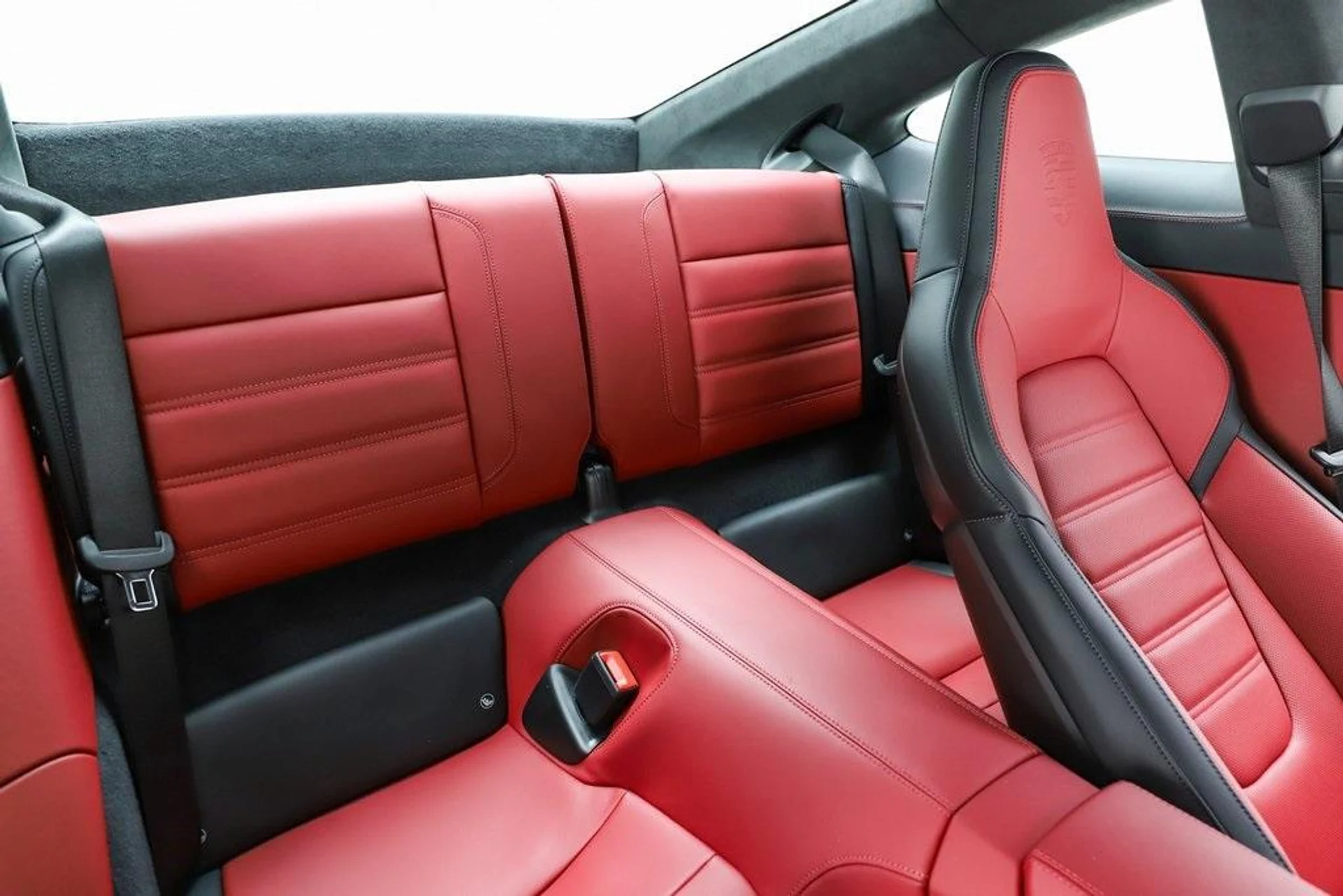 mph069_4248621422_Fh_Vhm3_HTOO_Yby970iuixn_UIX_Mg_I_36492e17db