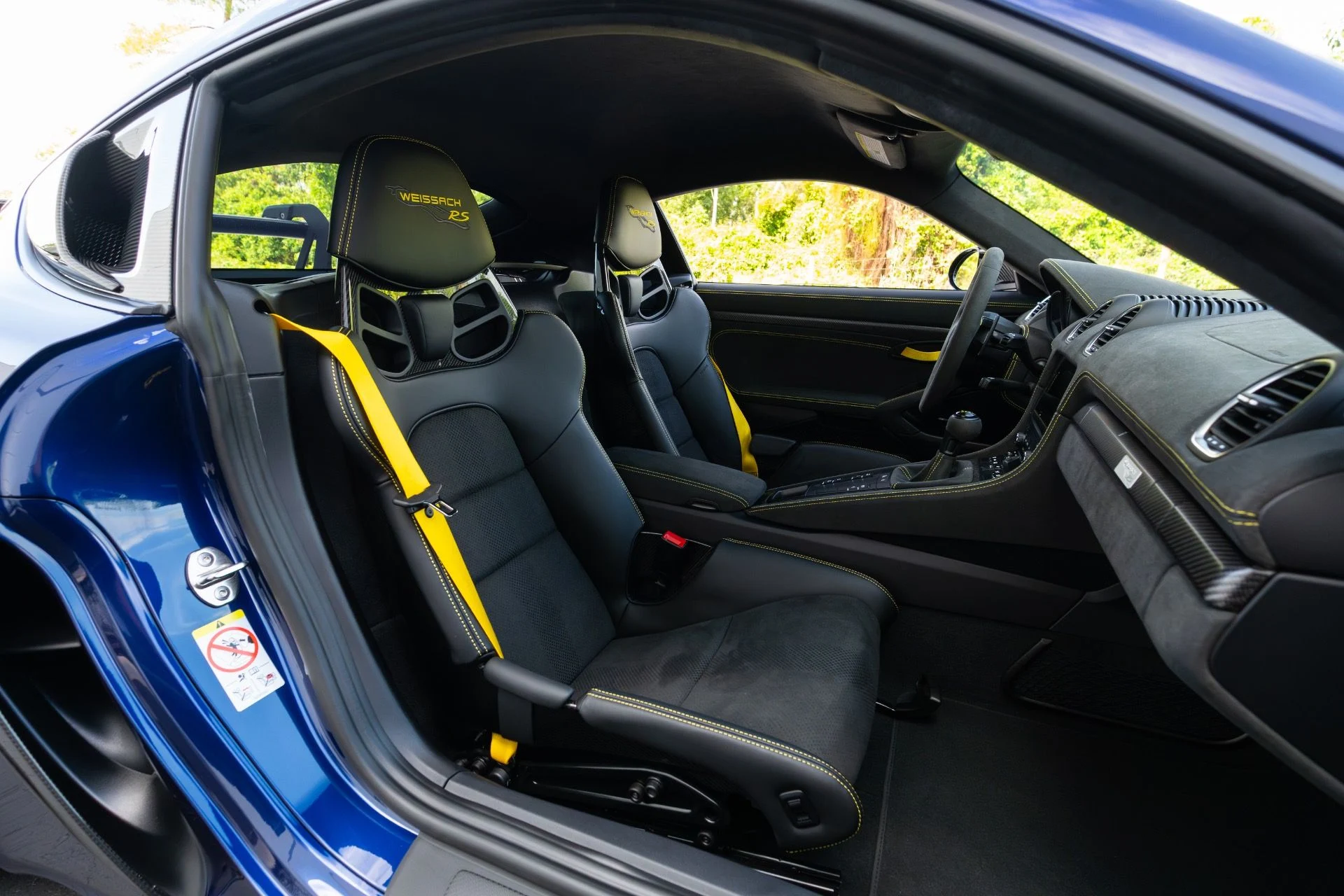 mph069_4250619440_Used_2024_Porsche_718_Cayman_GT_4_RS_1775021157_4433aaef11