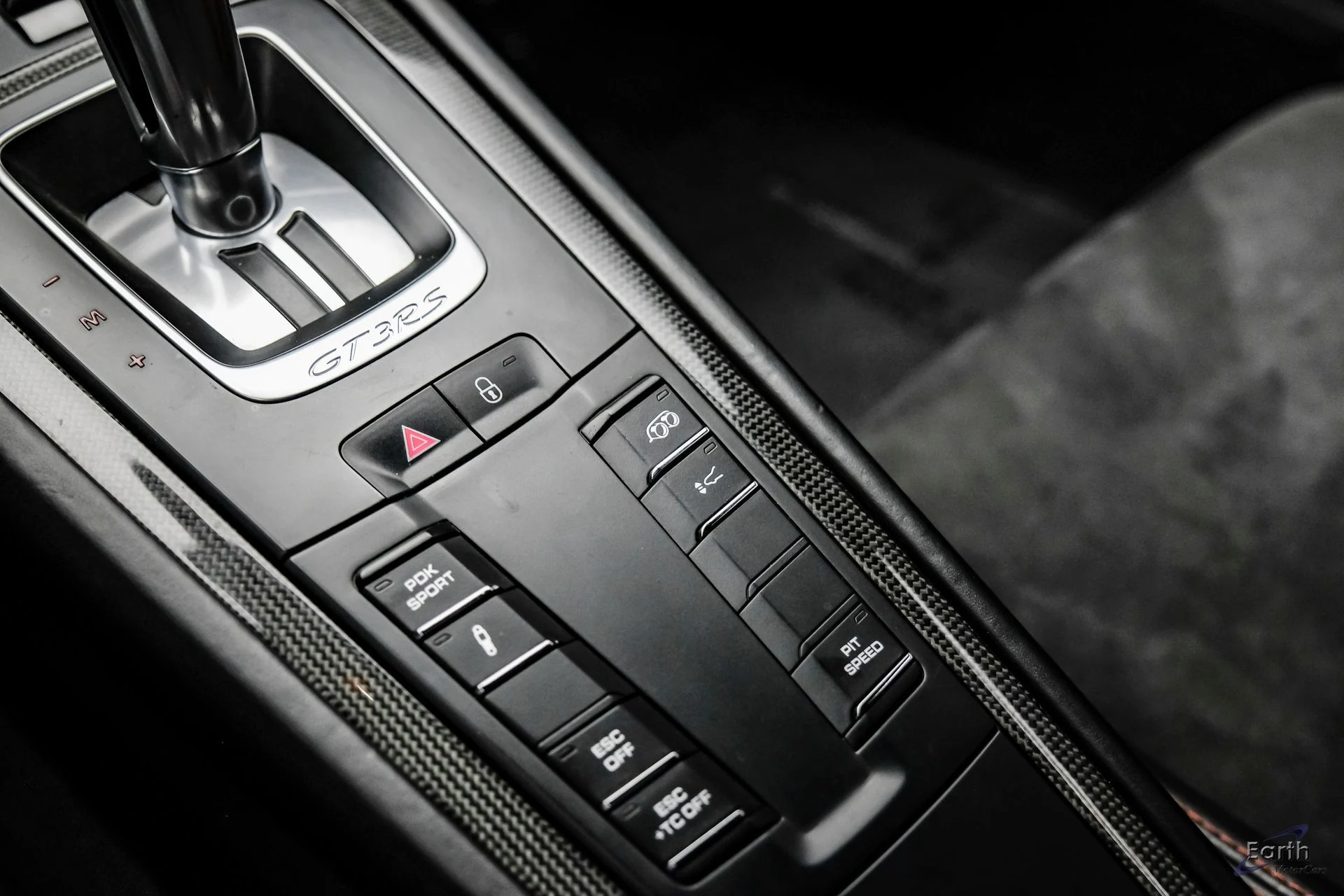 mph069_4270636_d185e922b02bd6ba68cdaaac6920e553x_d5937d4f97