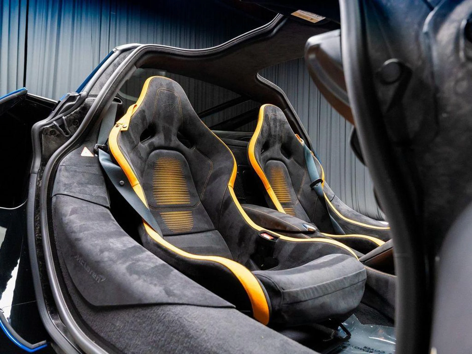 mph069_432546893_d_Qvoc_xani_J_Wv_NSG_Fvwgzf_Fj30_6ed544522d