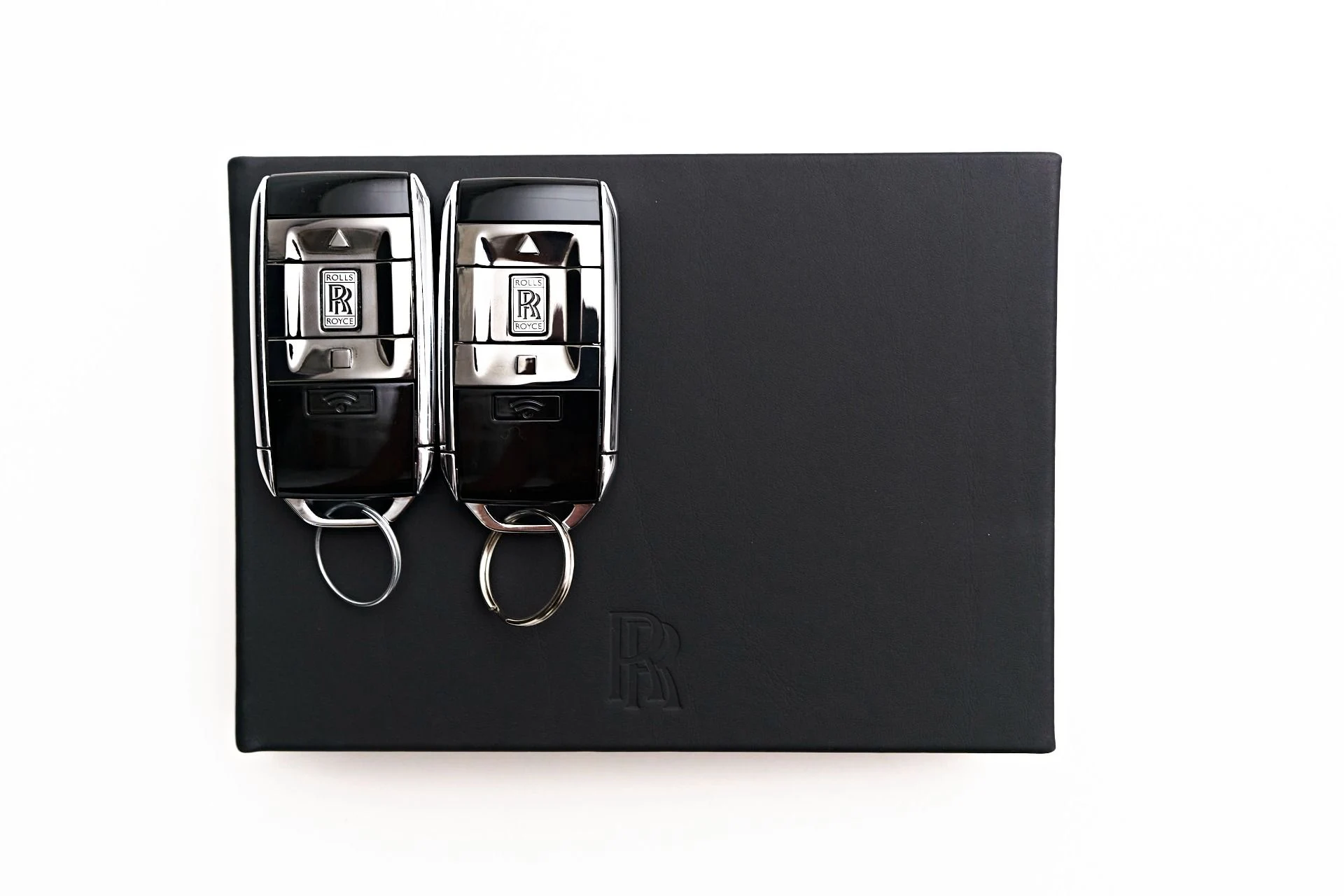 mph069_445374623_Used_2022_Rolls_Royce_Ghost_Black_Badge_1736392969_01545184c0