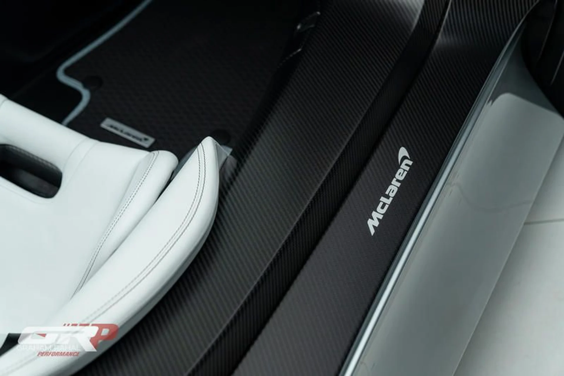 mph069_517896831_17620_B06_98_E7_4081_98_AD_EC_4_E9502_D420_b7c1148f57