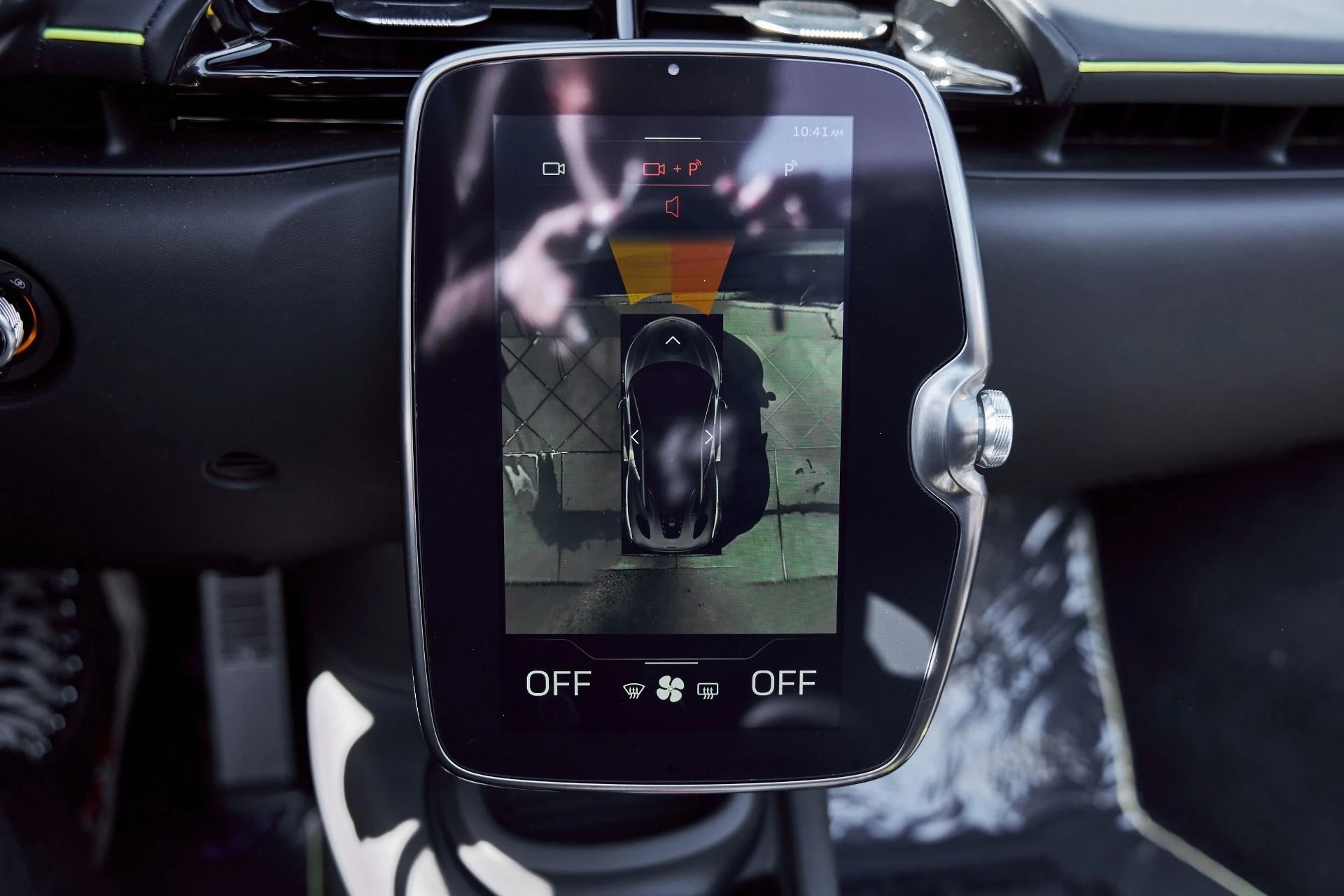 mph069_557641695_Used_2025_Mc_Laren_Artura_Tech_Lux_1769825976_651a097688