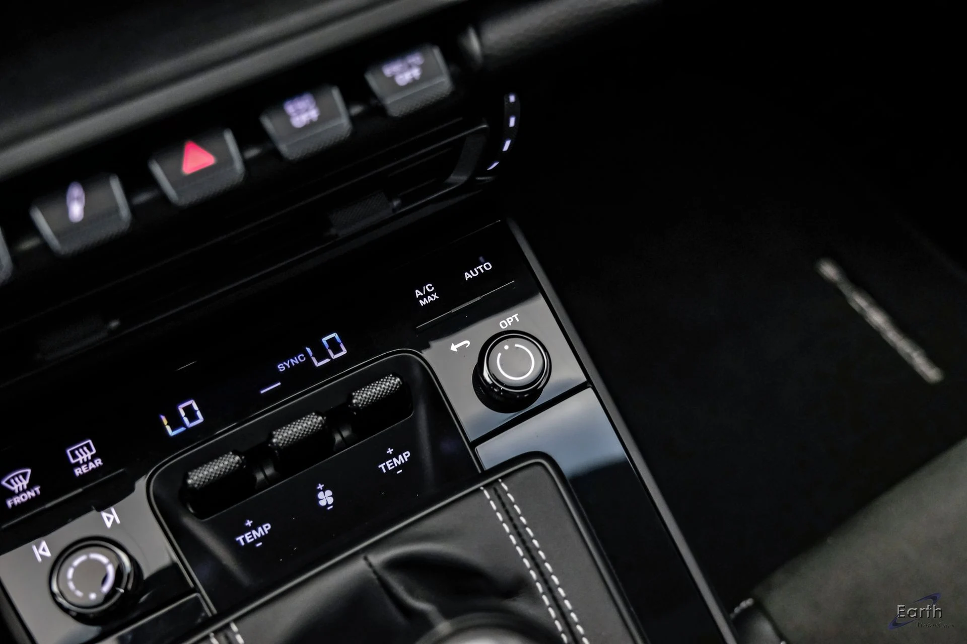 mph069_646028467_fe8ce9a6e61e193a629a57418d059425x_f9c65bb5fc