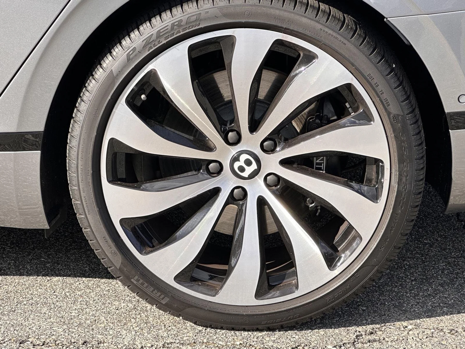 mph069_675936871_bed3d0395c33225bd7eb969d16fa3a83_055dcb2751