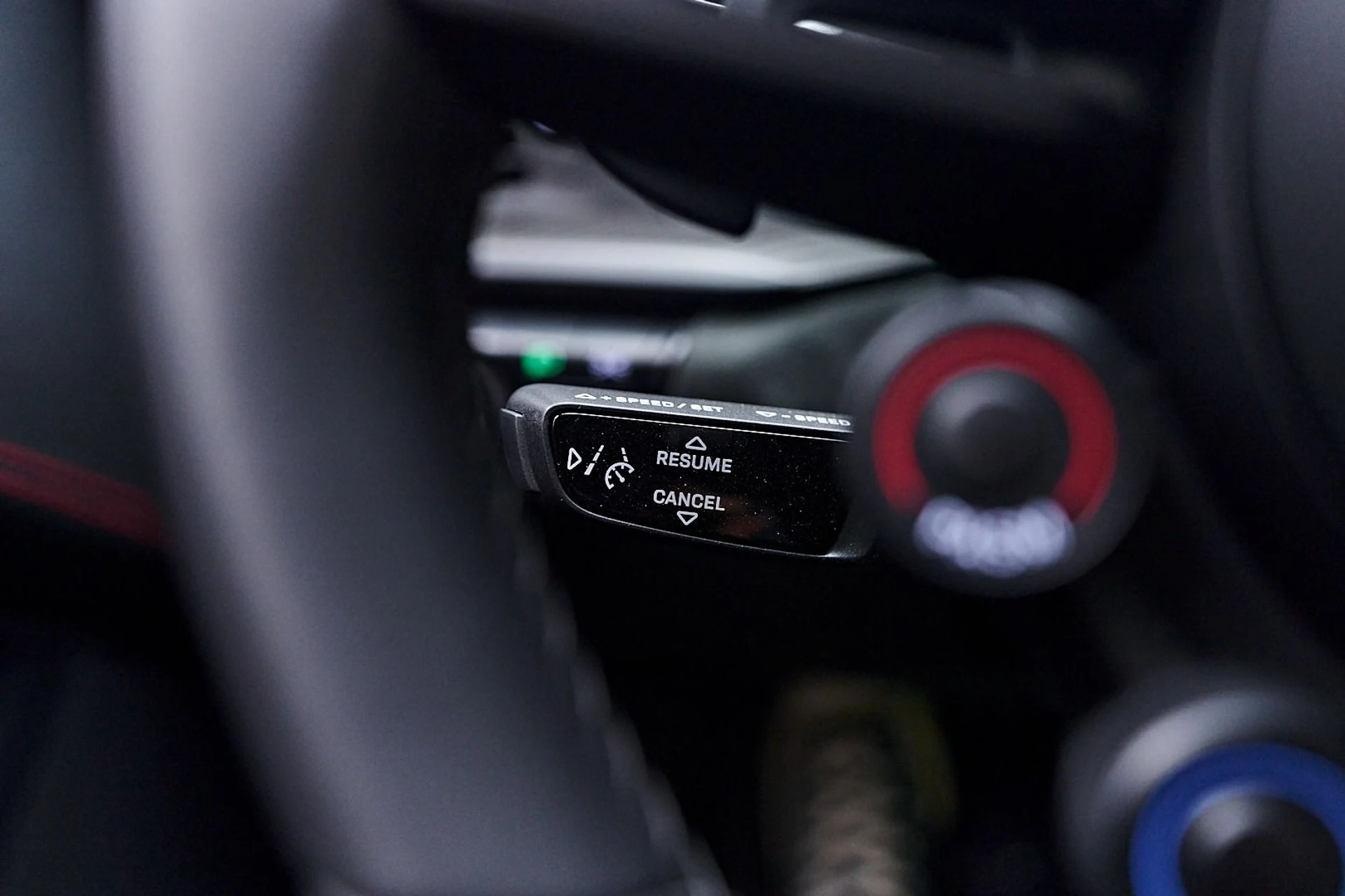 mph069_680749295_Used_2024_Porsche_911_GT_3_RS_1740854858_b311caa60f