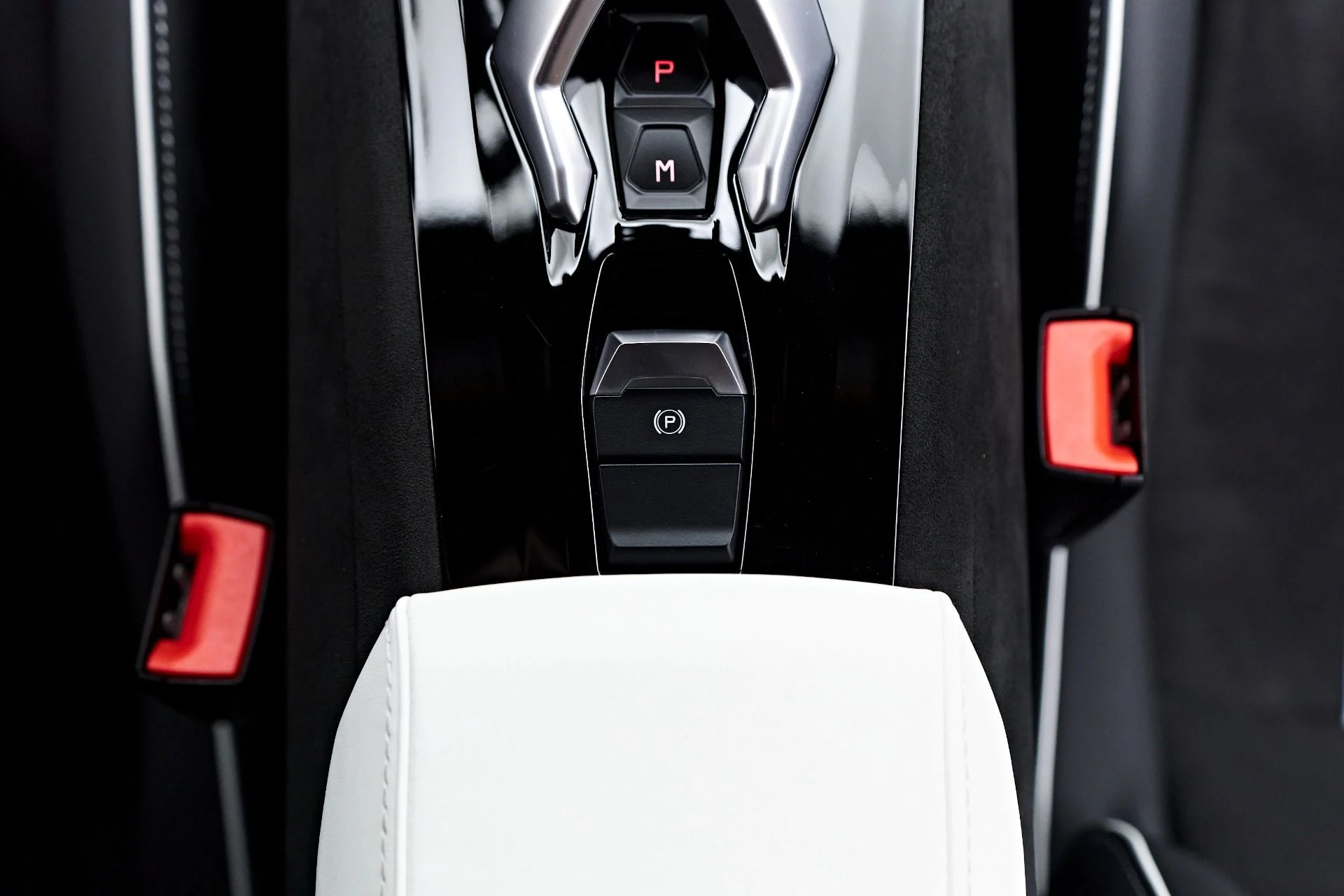 mph069_765119639_Used_2023_Lamborghini_Huracan_Tecnica_Base_1750384074_542573a745
