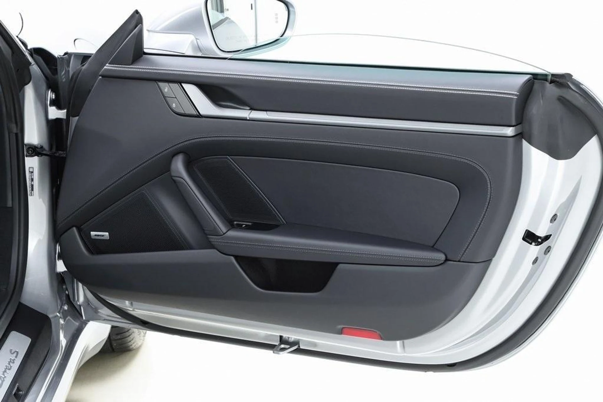 mph069_770167784_EX_8_YL_Hoojwq_QCR_Ub_Nvvm_X41c_R0_d340835127