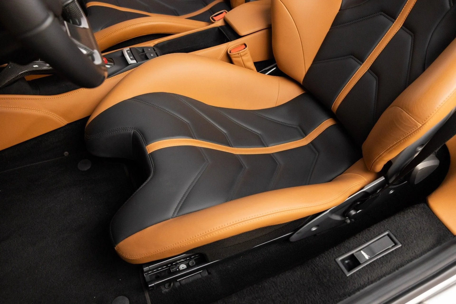 mph069_969526595_Used_2017_Ferrari_488_Spider_1784891700_0cbb560d89