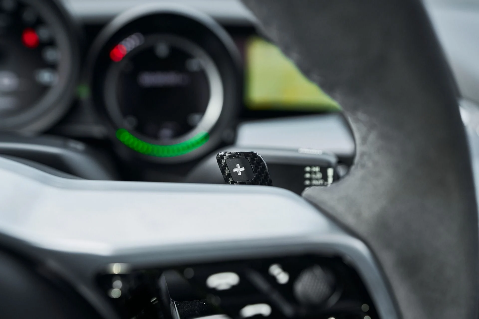 mph069_974284743_Used_2015_Porsche_918_Spyder_w_Weissach_Package_1764874366_89b024ac6c