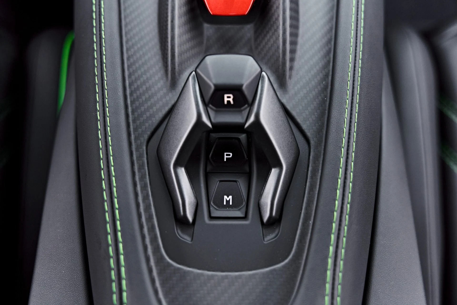 mph070_1020732311_Used_2024_Lamborghini_Revuelto_Base_1788041021_483df55eb0