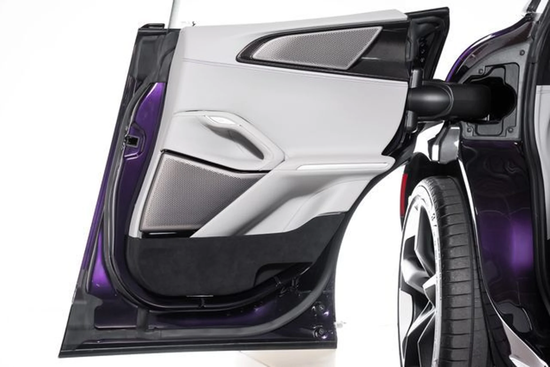 mph070_105627682_0c24b159c79dc56bf32ad1b86a1161b7x_2bb84767b9