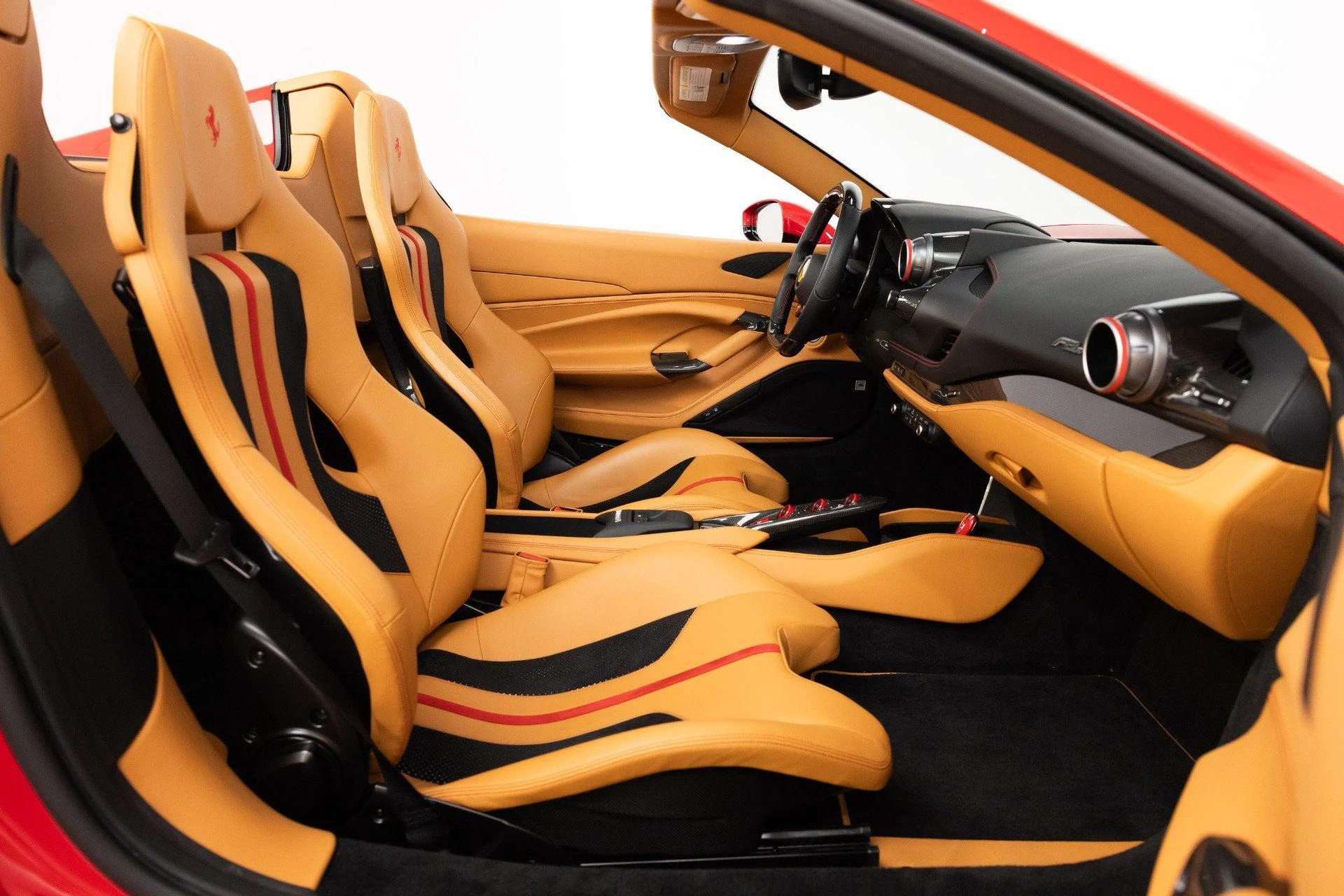 mph070_1059789070_Used_2021_Ferrari_F8_Spider_1788440850_836c69f2dc