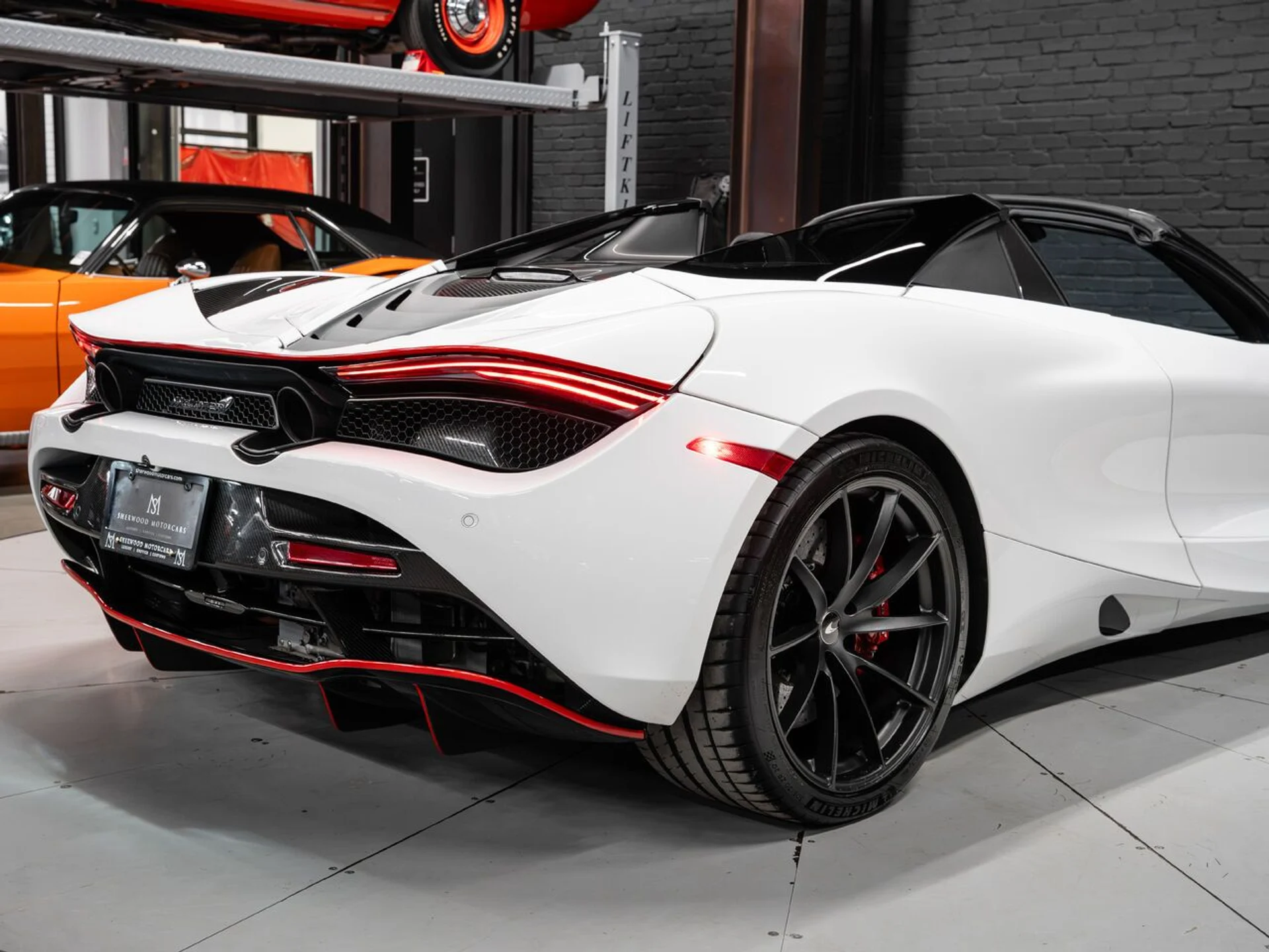 mph070_1103324797_mclaren_720s_2019_637c5a3ada