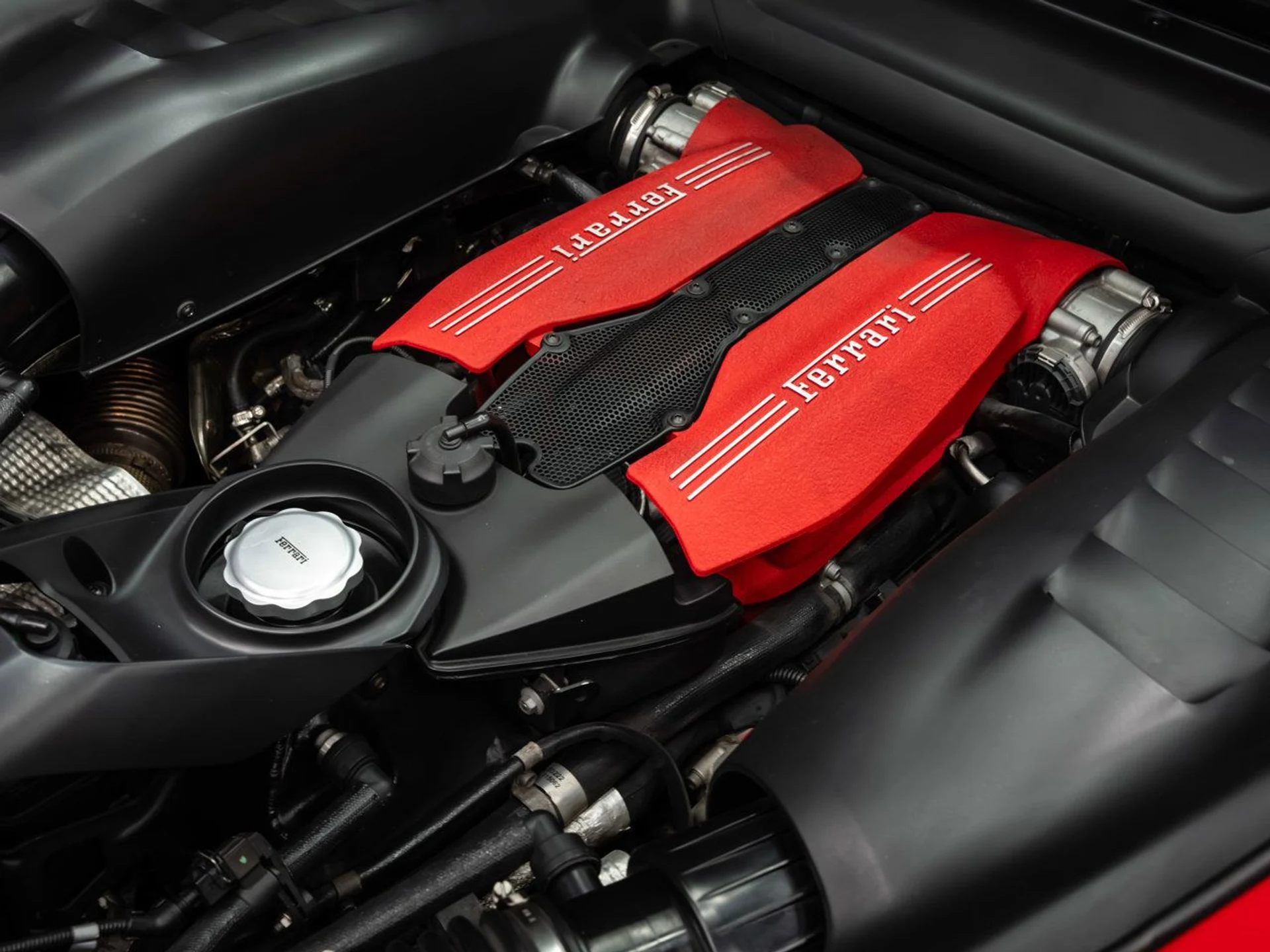 mph070_1115970009_ferrari_488_gtb_2017_3d8e8c2c03