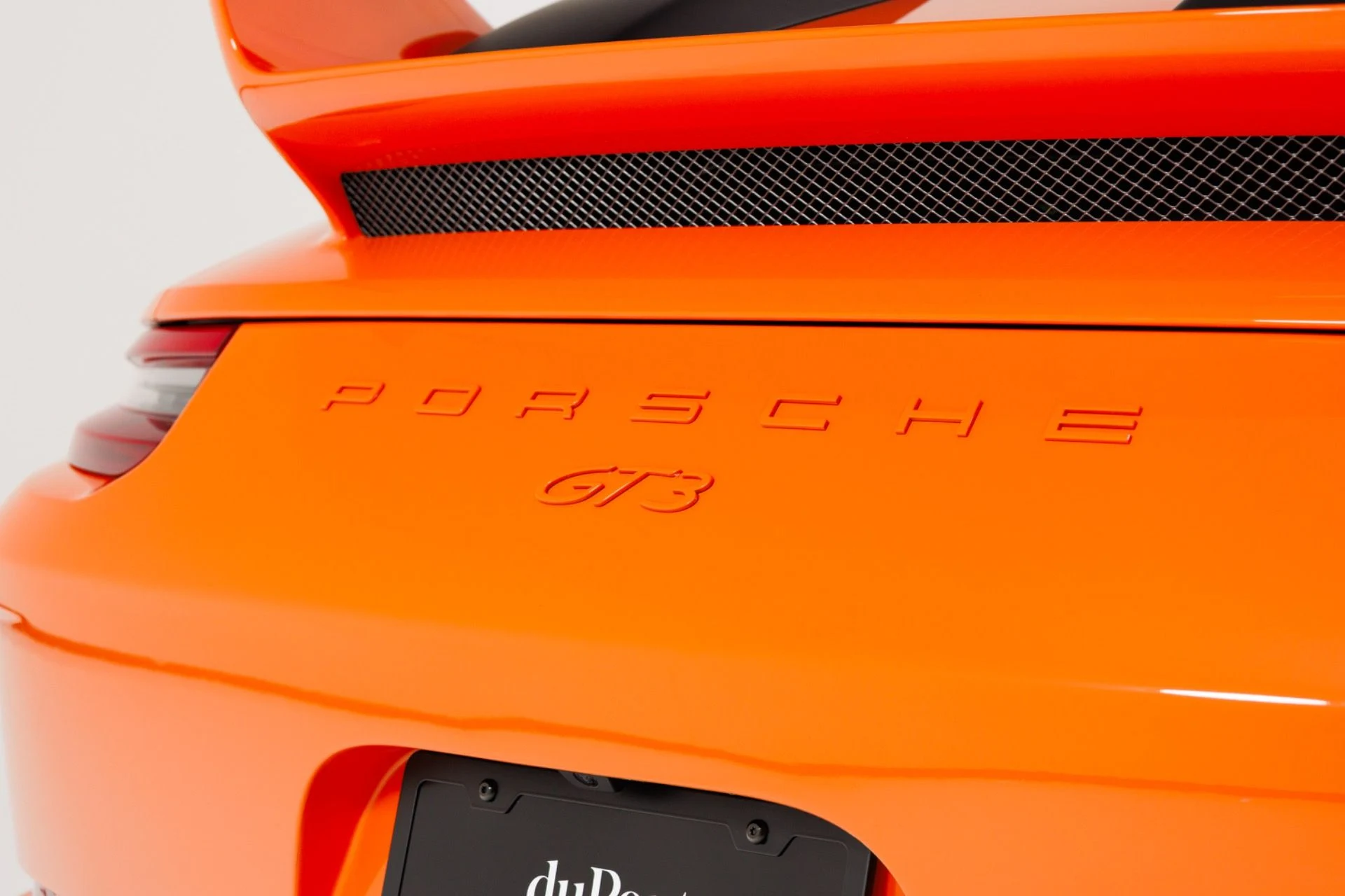 mph070_1129467642_Used_2018_Porsche_911_GT_3_1785880199_f4c3671a91