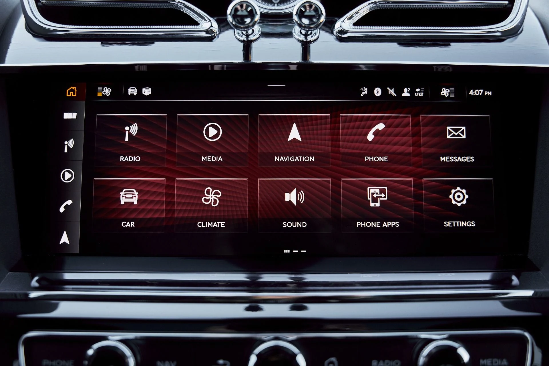 mph070_1232117181_Used_2022_Bentley_Bentayga_V8_1768246201_3c25c7a999