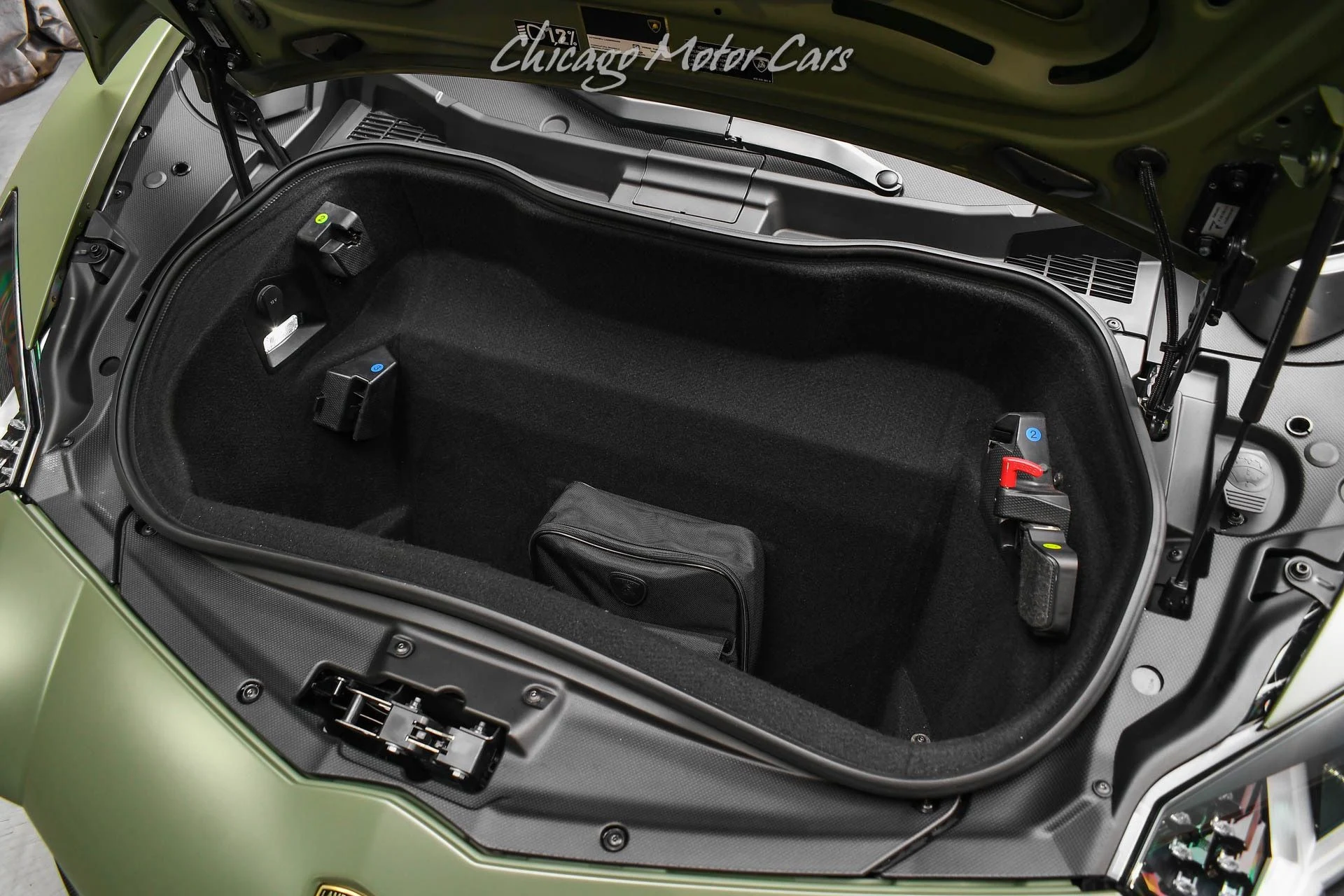 mph070_1232489131_13015_p71_l_6e039cdfee