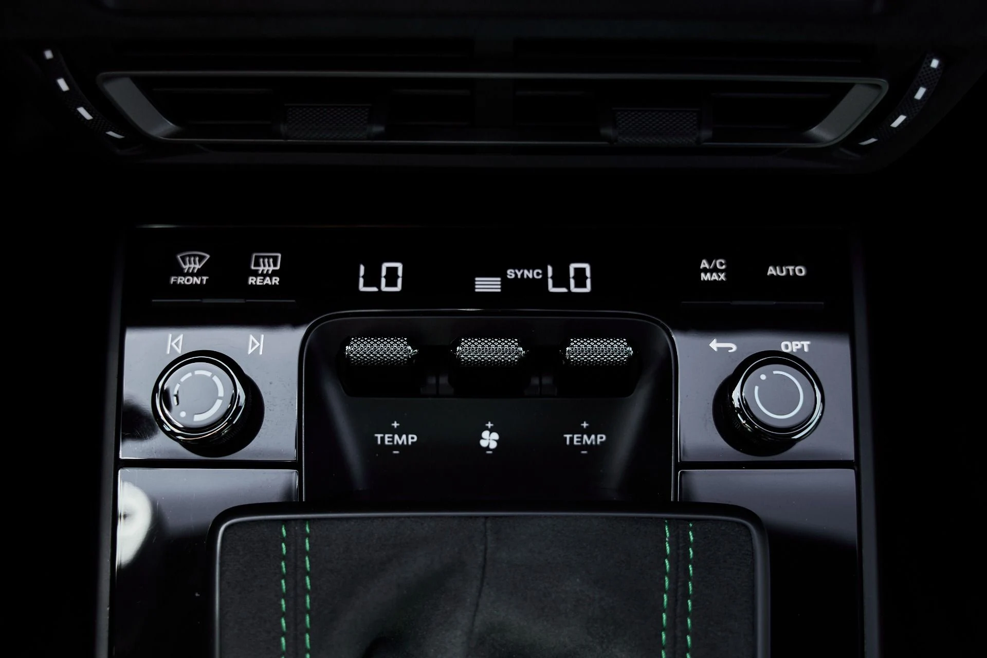 mph070_1263565069_Used_2025_Porsche_911_GT_3_RS_1776295631_c8315d2b2a