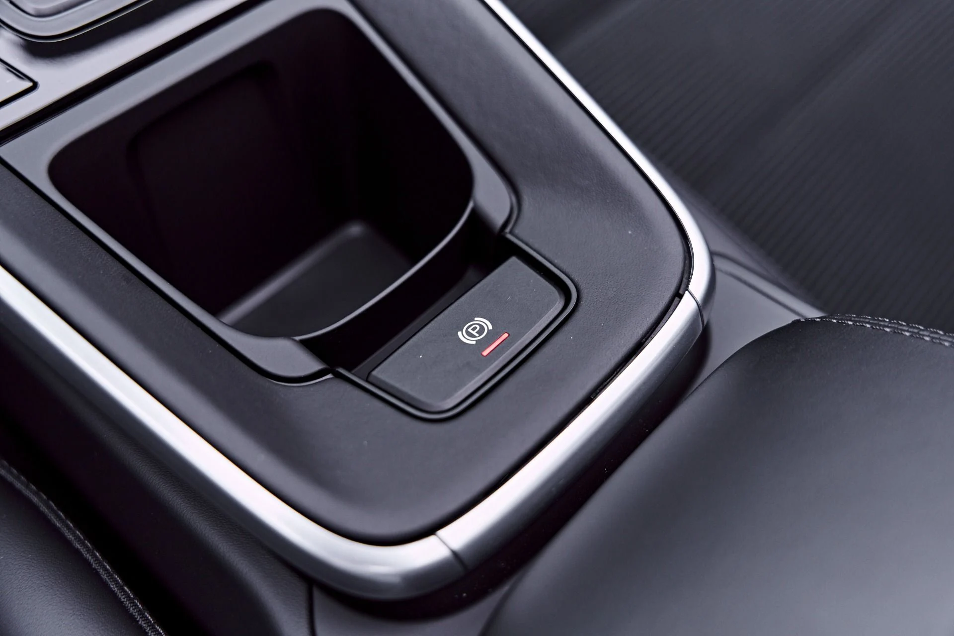 mph070_1337432299_Used_2024_Porsche_911_Turbo_S_1782870737_367e47321c