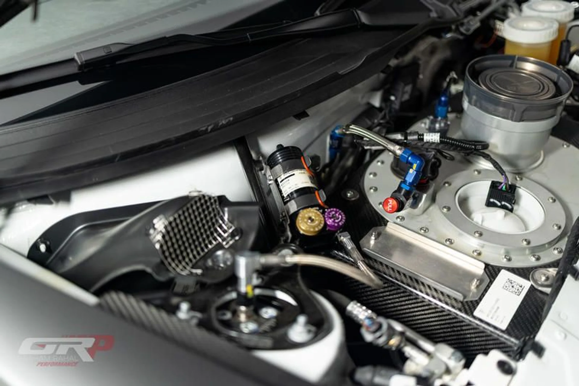 mph070_1349690153_813_CEC_0_F_0718_48_F5_B34_A_F943_E35_A95_E3_0f7c6fff29