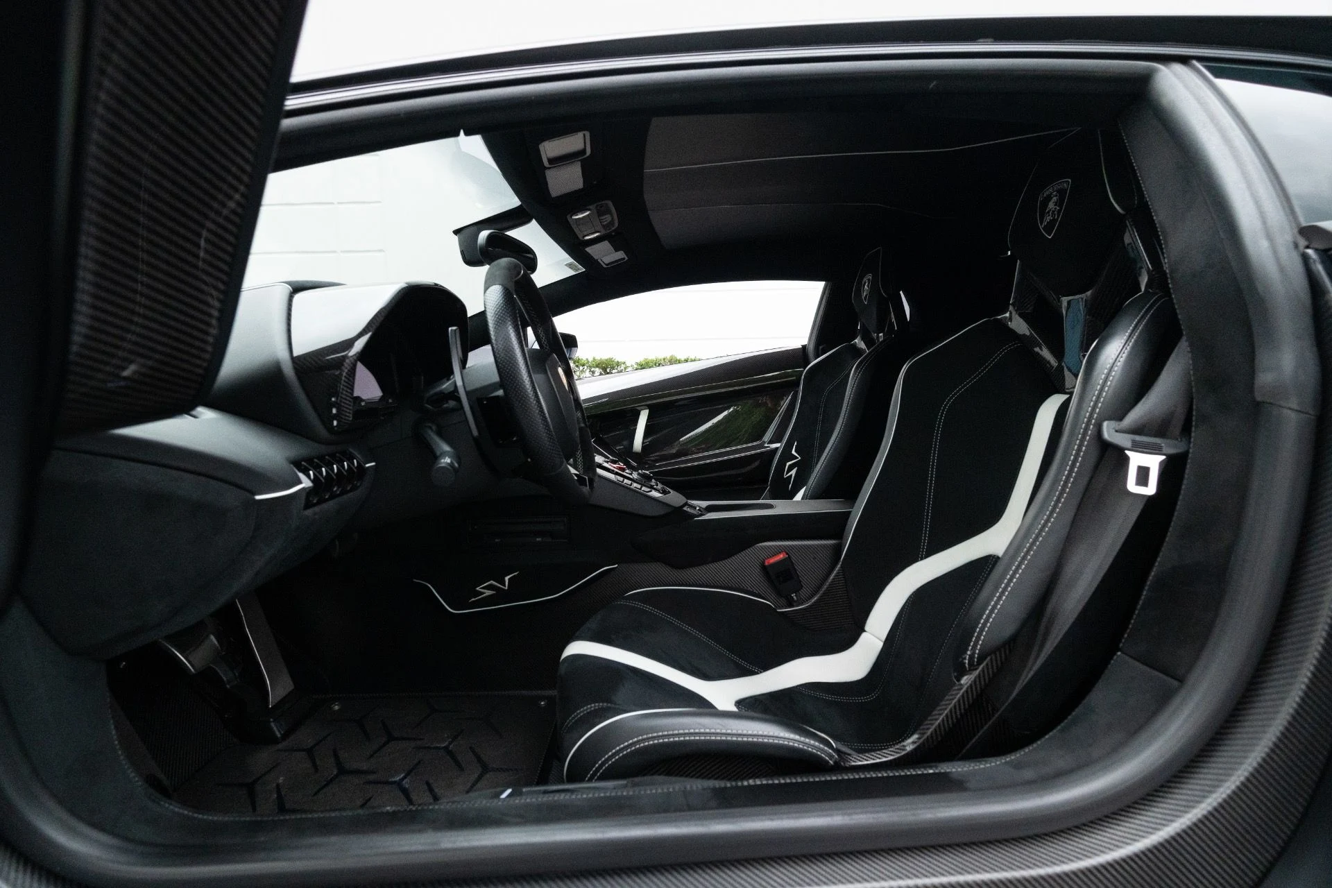 mph070_1396676376_Used_2016_Lamborghini_Aventador_LP_750_4_SV_1768280004_2dd5046e6e