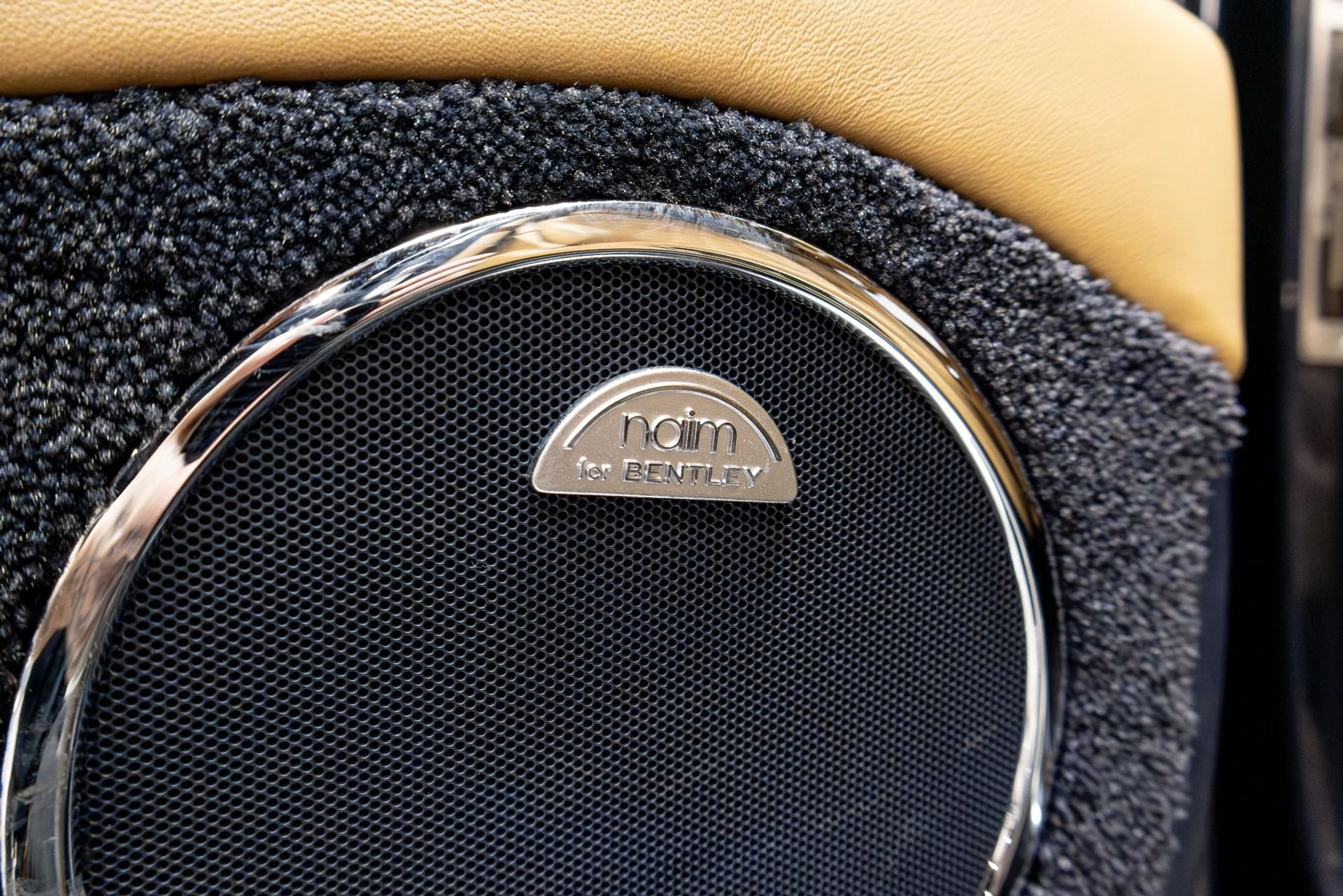 mph070_14509734_Used_2017_Bentley_Mulsanne_1775514187_f6ecc94407