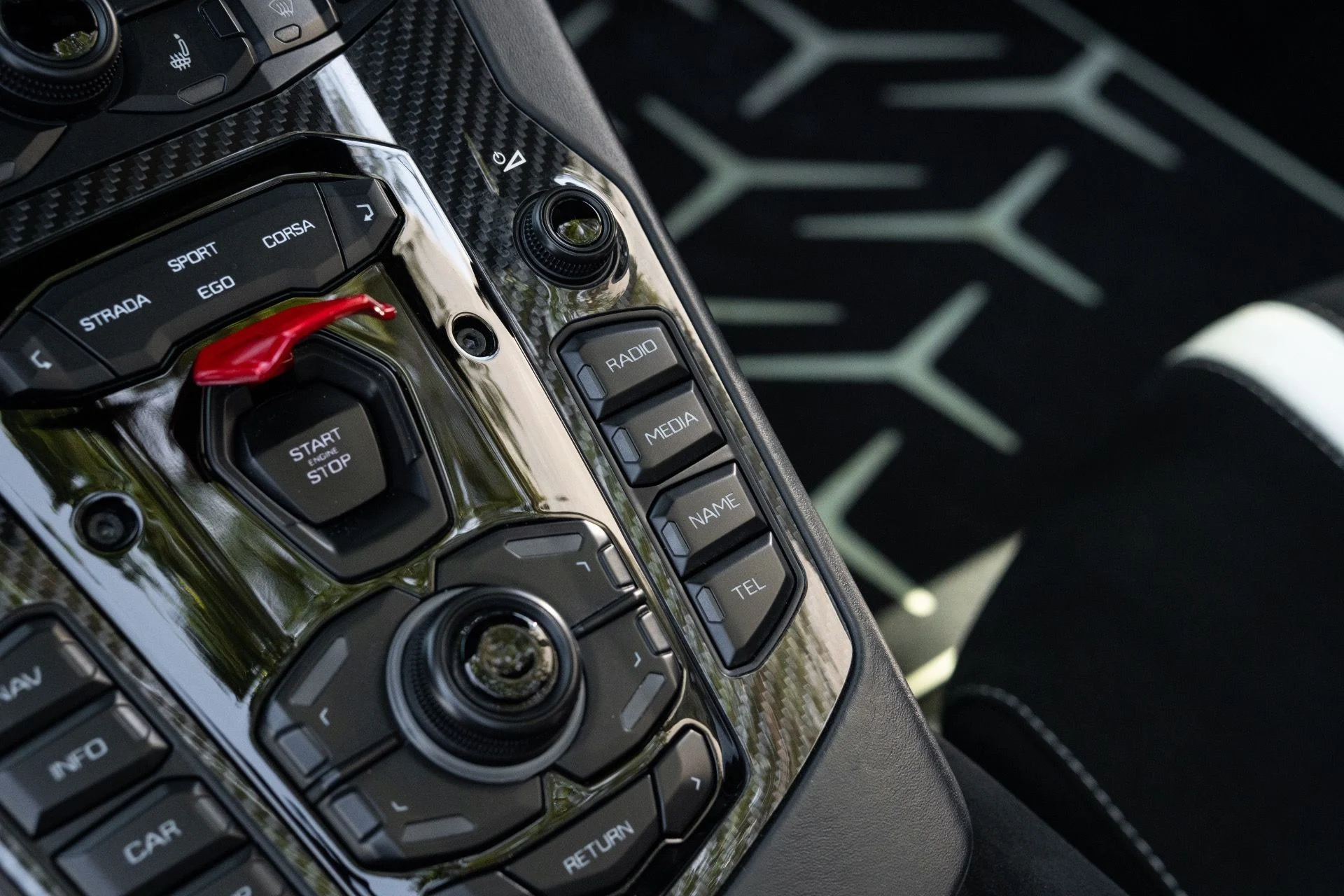 mph070_1476576307_Used_2020_Lamborghini_Aventador_LP_770_4_SVJ_Roadster_1781235752_9fac677bdc