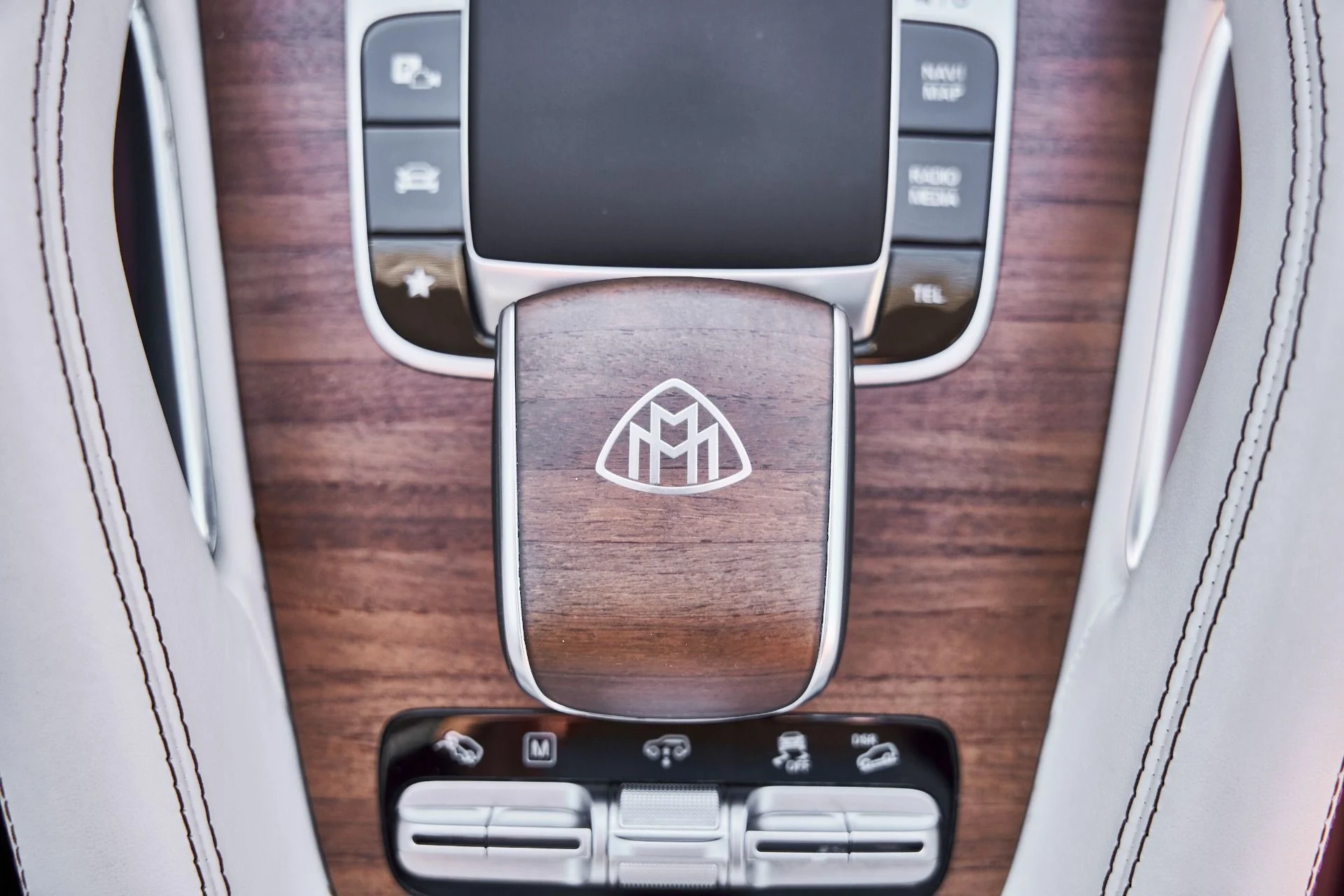 mph070_1506702712_Used_2024_Mercedes_Benz_GLS_Maybach_GLS_600_1776125722_db75bd3688