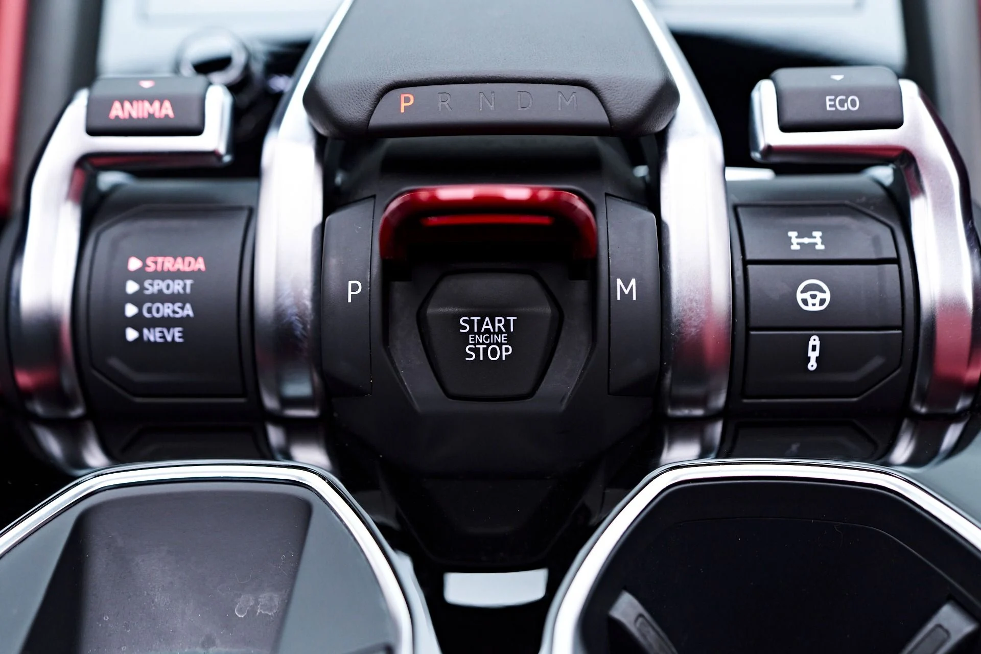 mph070_1561248236_Used_2024_Lamborghini_Urus_S_1751401874_bcb5b1d81b
