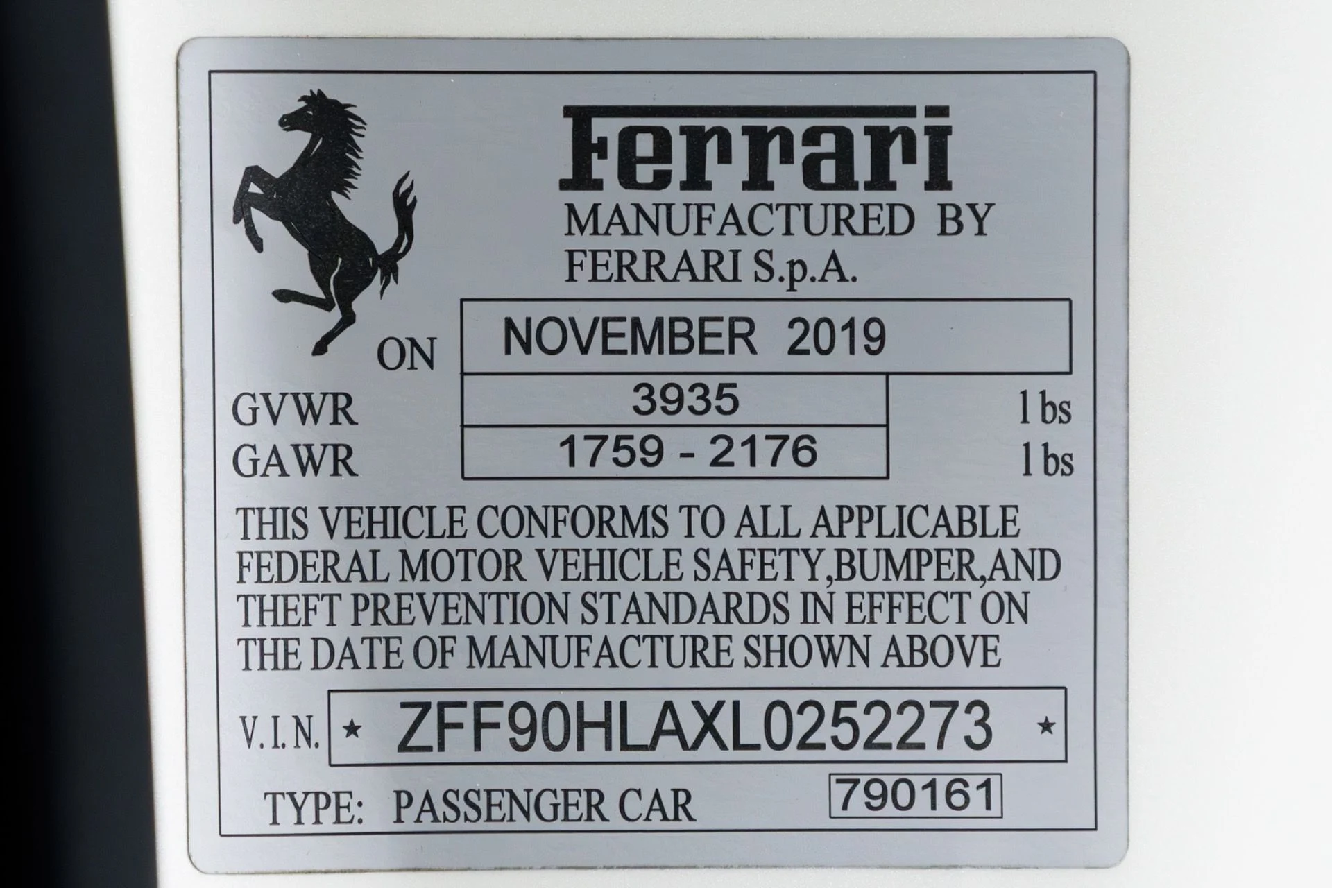 mph070_1649109432_Used_2020_Ferrari_488_Pista_1771886519_e78b26b099