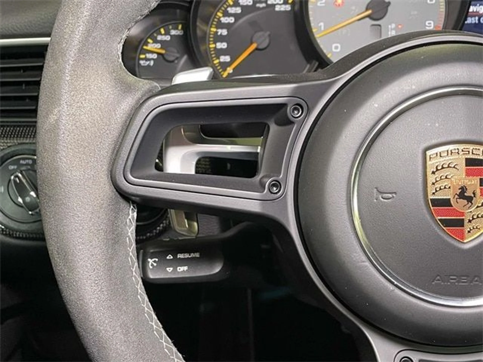 mph070_1682213359_caf1a25495ed977bf9c0205a89d6ba6cx_374565abc2