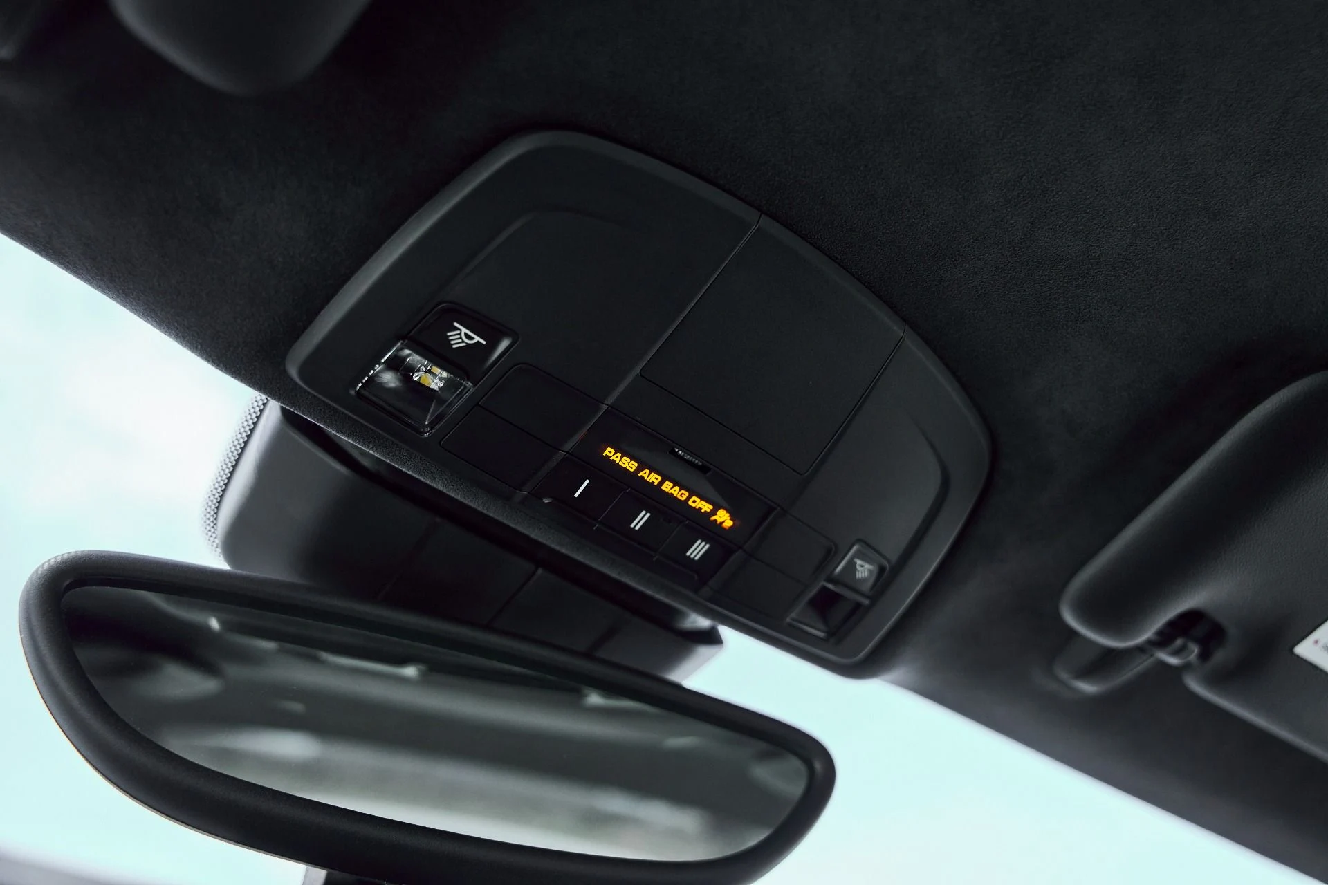 mph070_1732666598_Used_2015_Porsche_911_GT_3_1771890240_fd2524752e