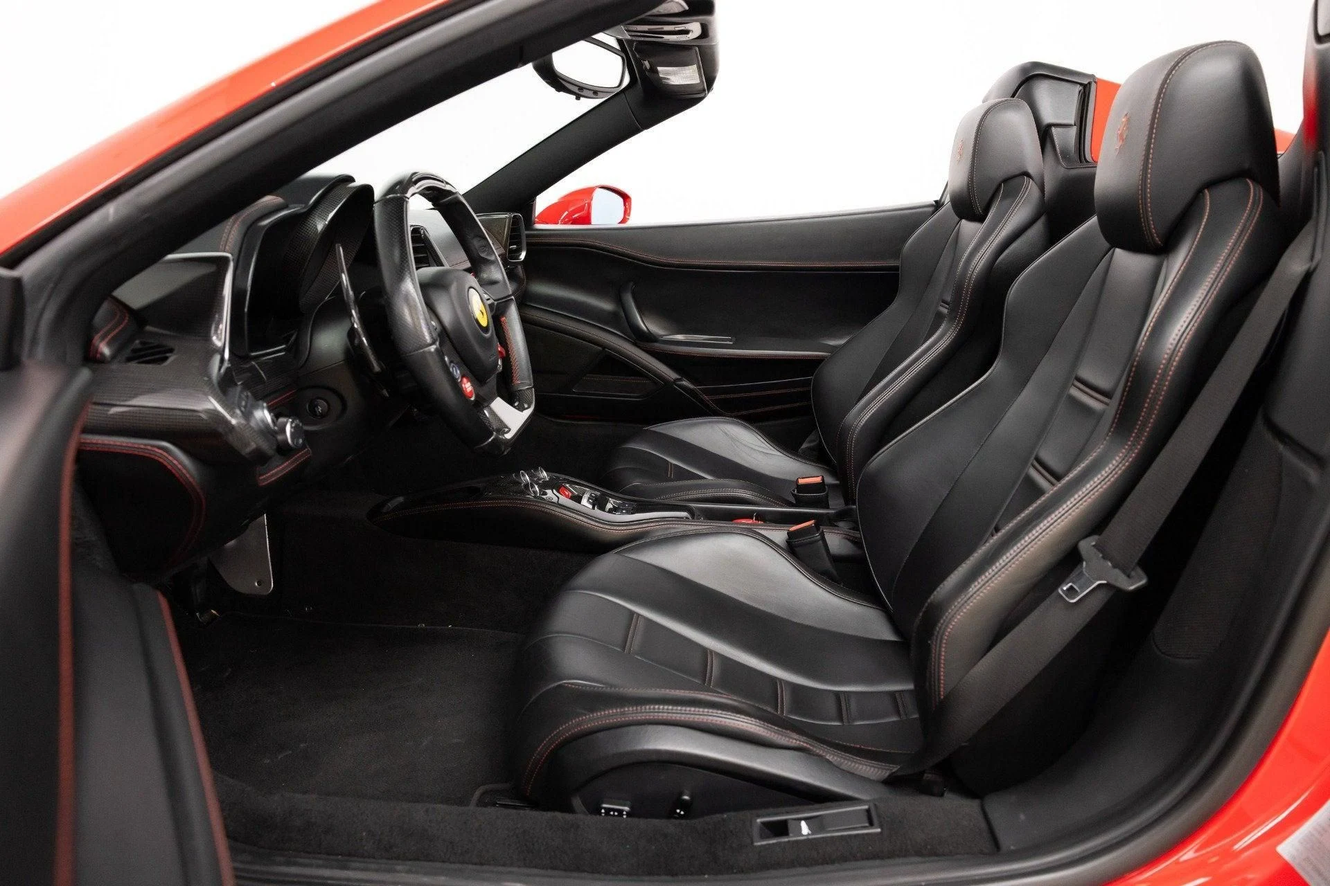 mph070_1769943635_Used_2014_Ferrari_458_Spider_1791985672_a1ffd97d18